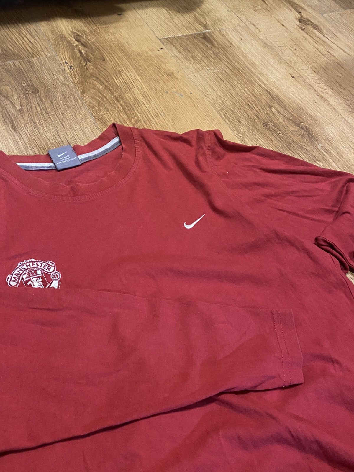 Nike Vintage Nike Manchester United longsleeve Size US M / EU 48-50 / 2 - 2 Thumbnail