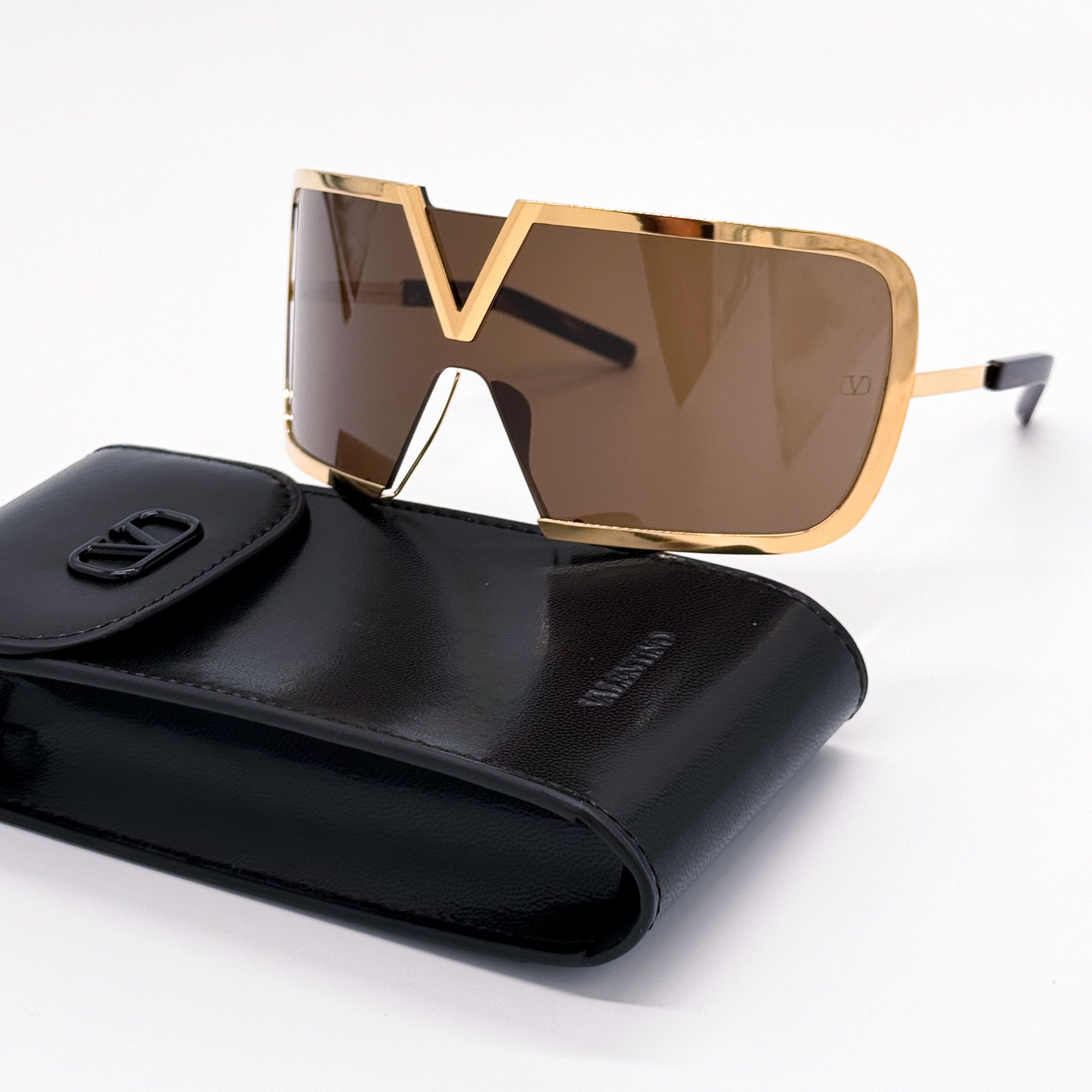 New! Valentino V SOUL VLS 127B Designer Brown Sunglasses, Authentic Valentino V-Goldshield Rose Gold Navigator Shield Sunglasses  main image 4