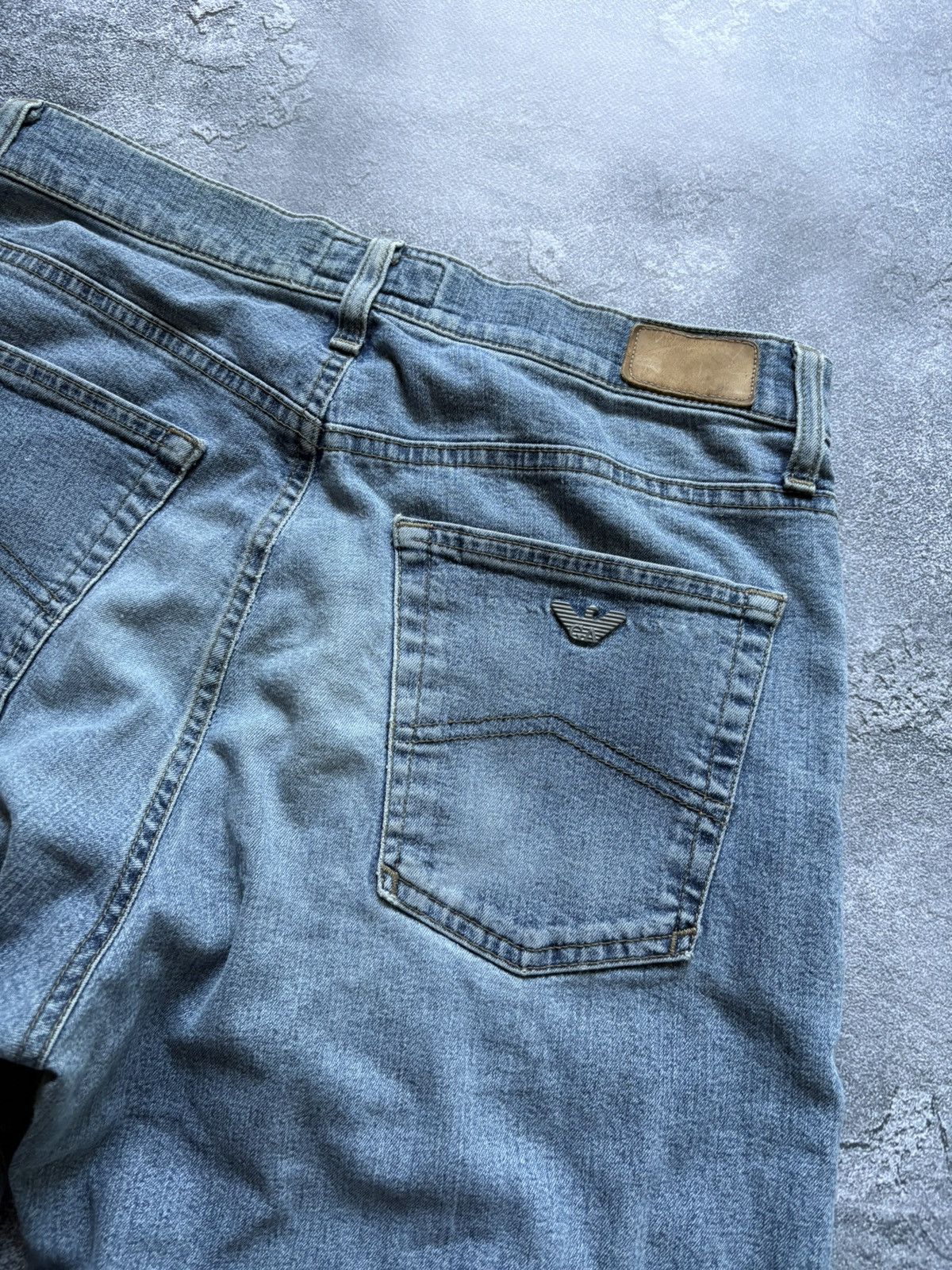 Armani Vintage 90s Armani Jeans Metal Logo Denim Jeans Size 32 Size US 32 / EU 48 - 5 Thumbnail