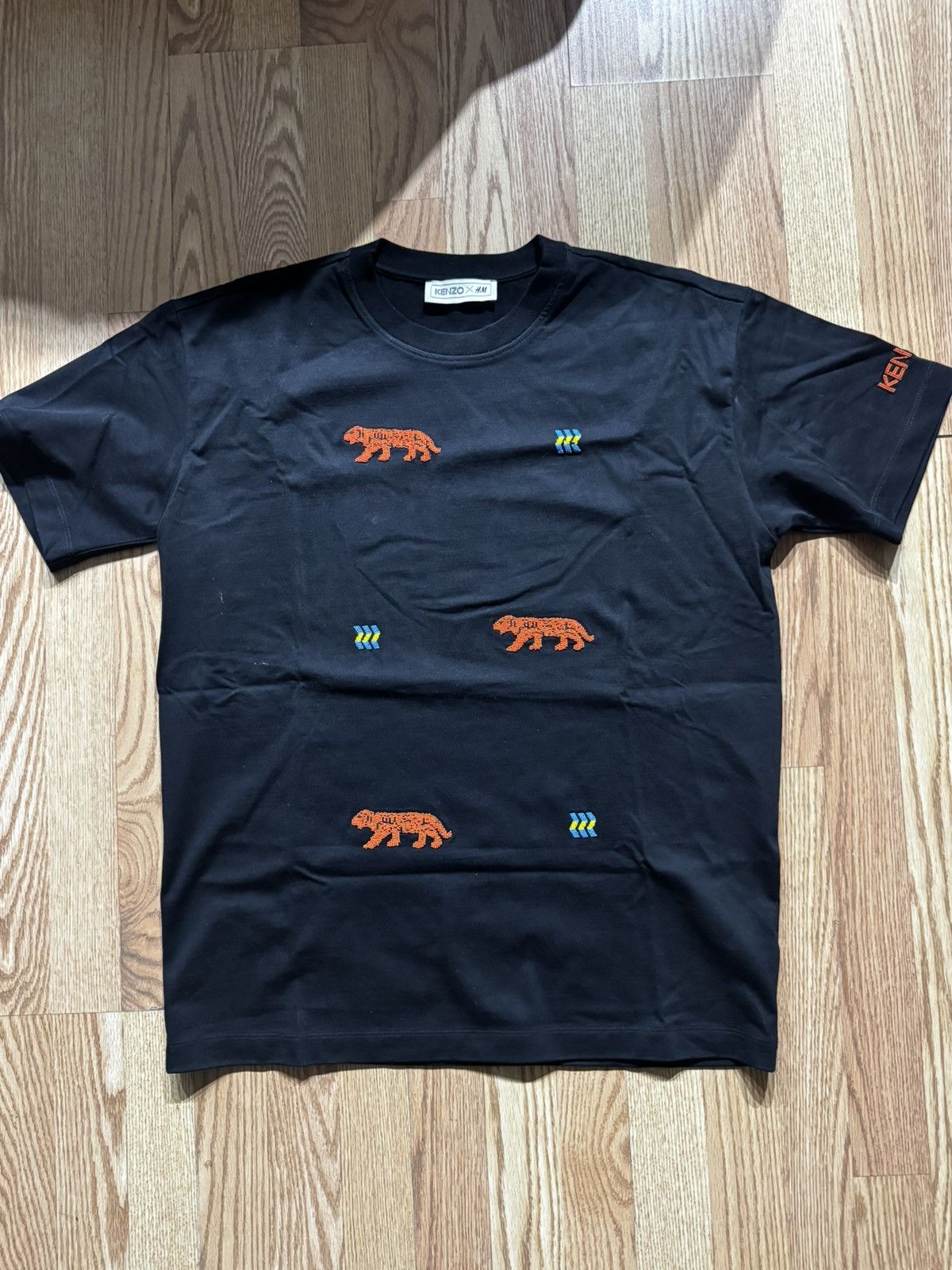 H&M × Kenzo H&M x Kenzo beaded tee Size US L / EU 52-54 / 3 - 1 Thumbnail