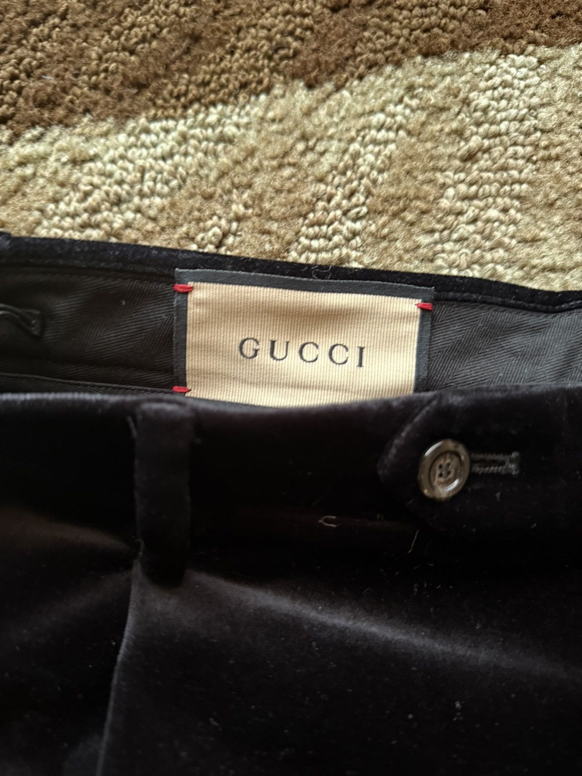 Gucci NWOT Gucci Alessandro Michele Velvet Shorts Size US 36 / EU 52 - 3 Thumbnail