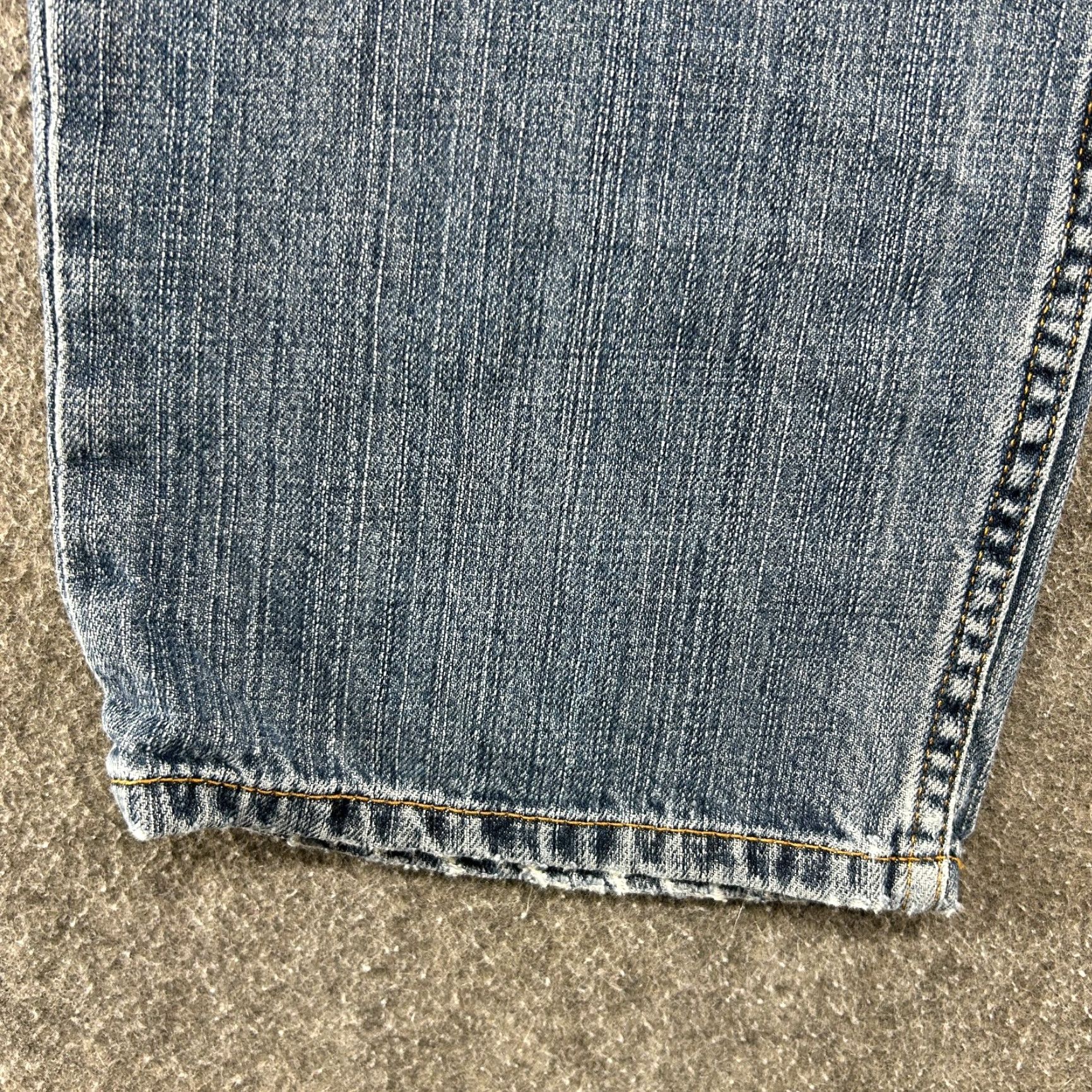 Levi's Levi's 550 Jeans Mens 36x32 Blue Relaxed Fit Straight Leg Distressed Light Wash 90s USA Jeans Mens Regular Size US 36 / EU 52 - 6 Thumbnail