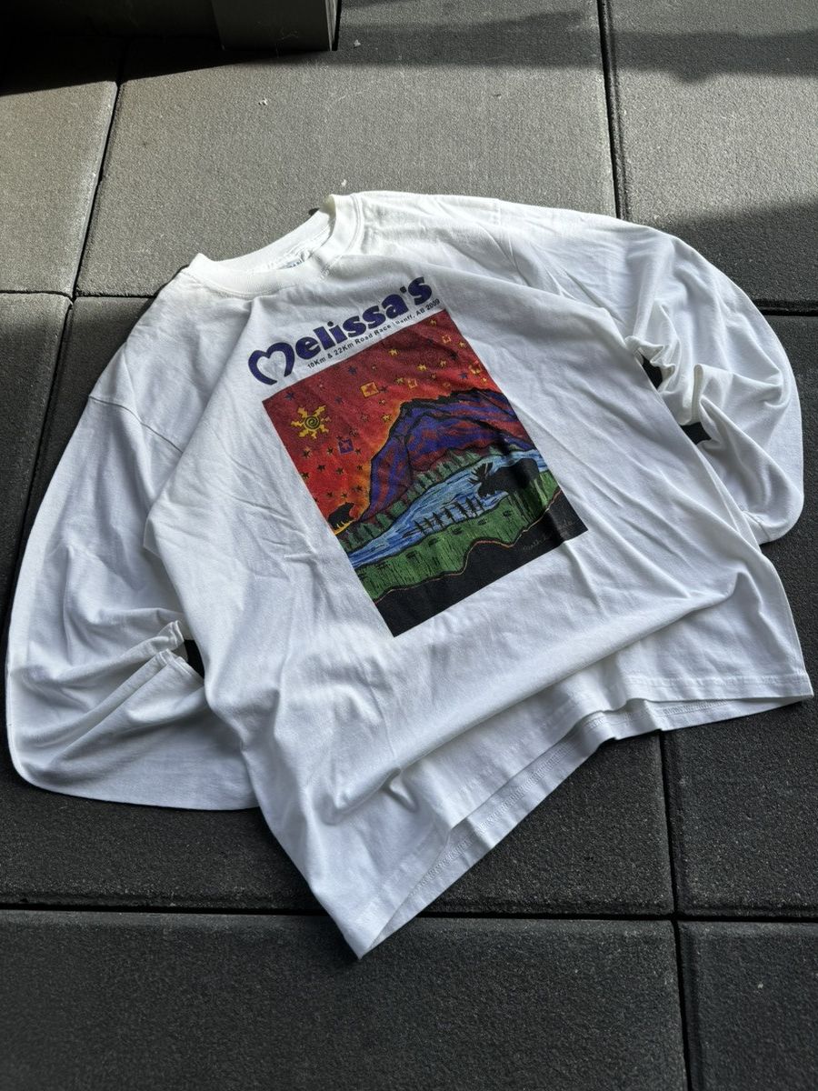 Gildan CRAZY Y2K BANFF GRAPHIC LONGSLEEVE Size US L / EU 52-54 / 3 - 1 Thumbnail