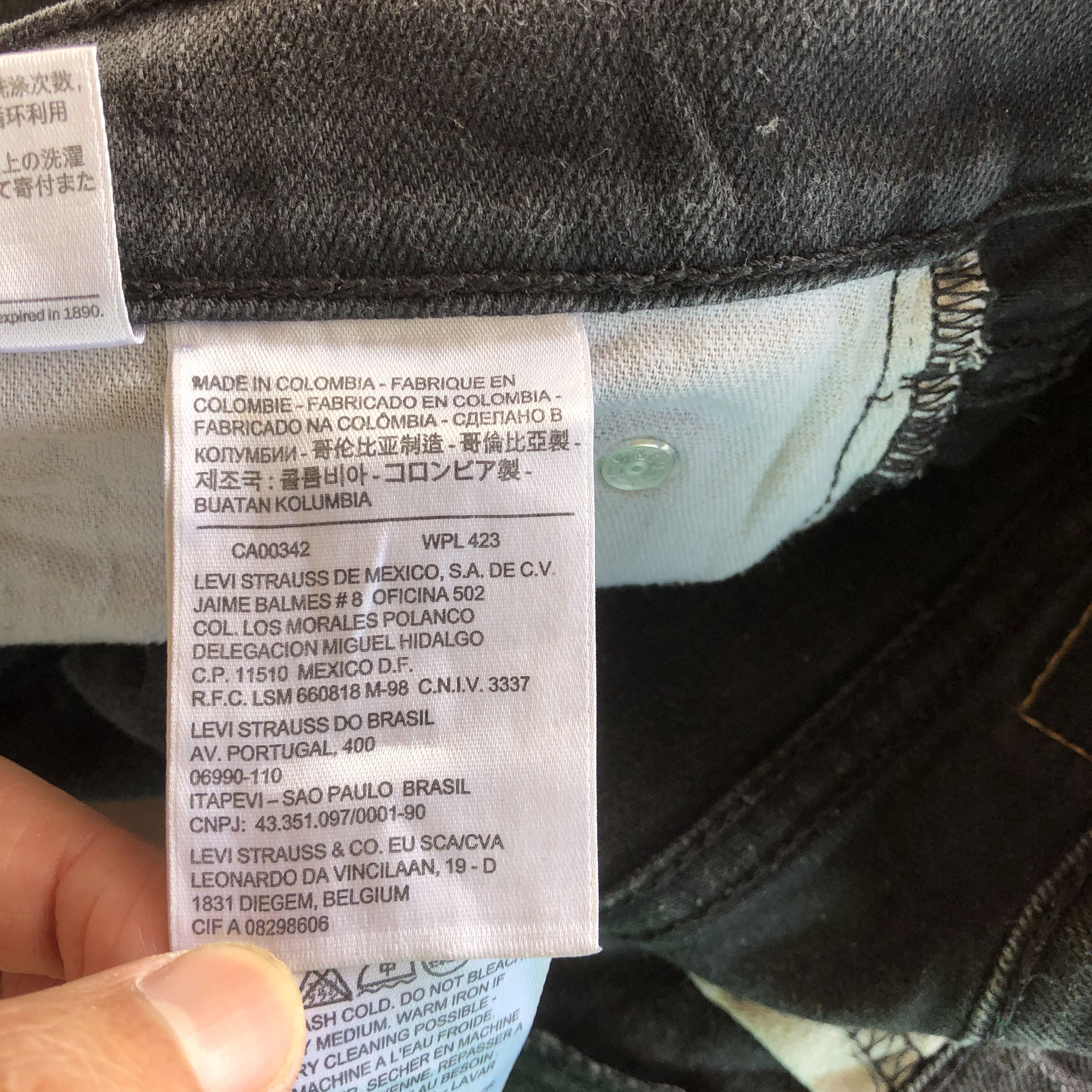 Levi's Vintage Distressed Levis Jeans Levi's 514 Faded Black Denim Size US 34 / EU 50 - 10 Thumbnail
