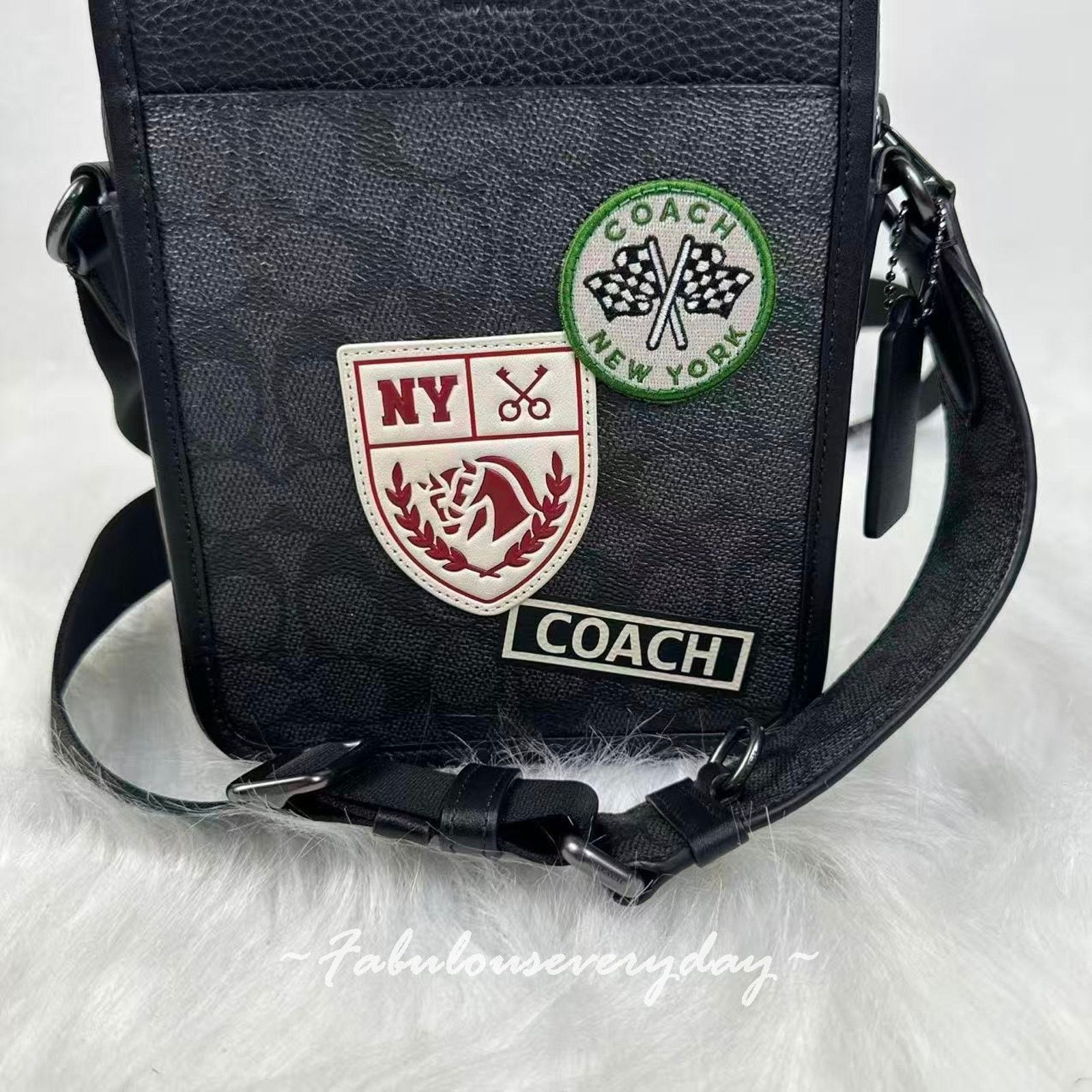 Coach Coach Men's Sullivan Crossbody Bag Sig Canvas Patches CAT79 Size ONE SIZE - 2 Thumbnail
