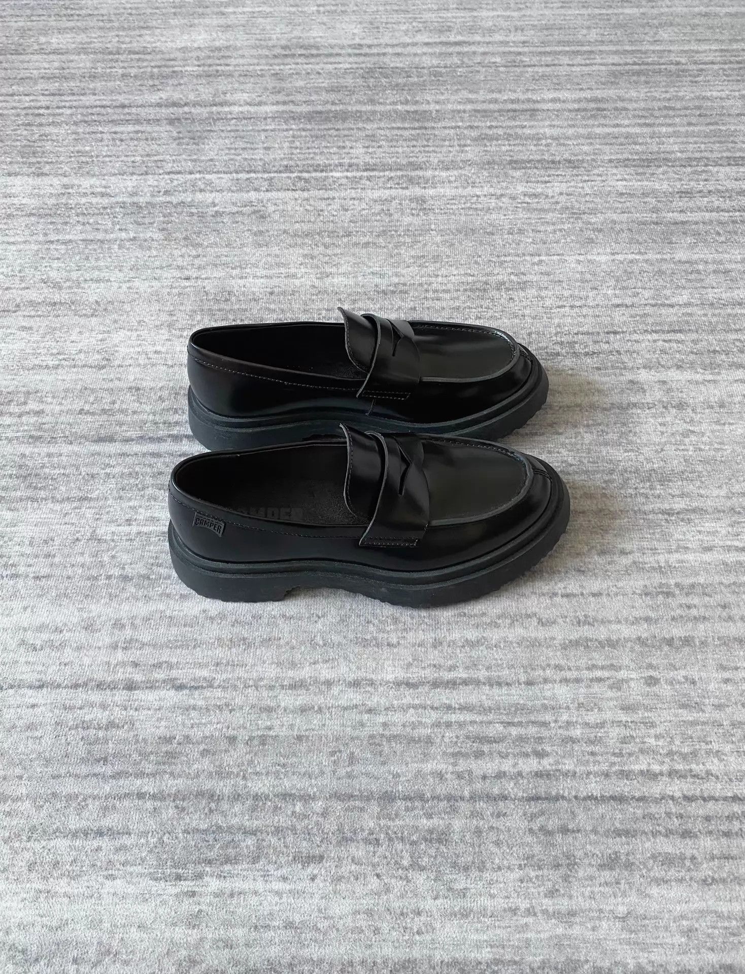 Camper Camper Womens Walden Loafer Black Size US 5.5 / IT 35.5 - 2 Thumbnail