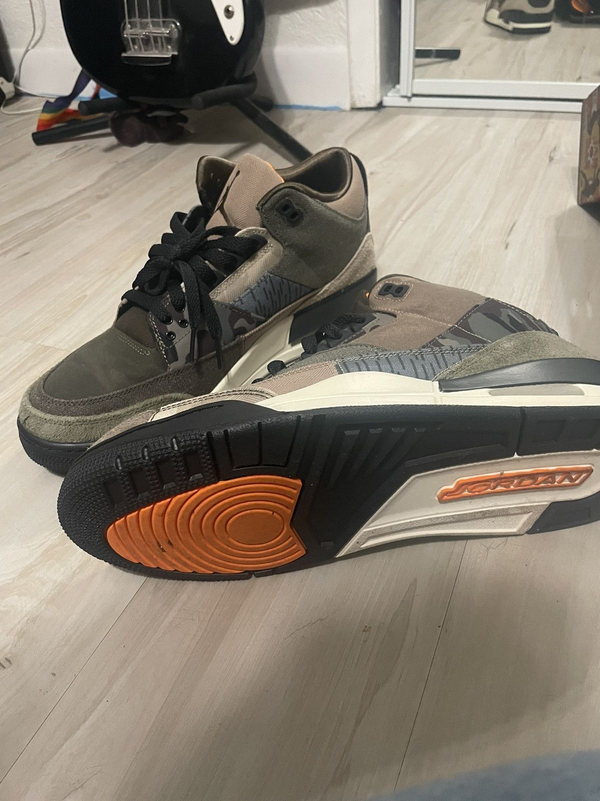 Jordan Brand air jorden 3 retro se Size US 10.5 / EU 43-44 - 2 Thumbnail