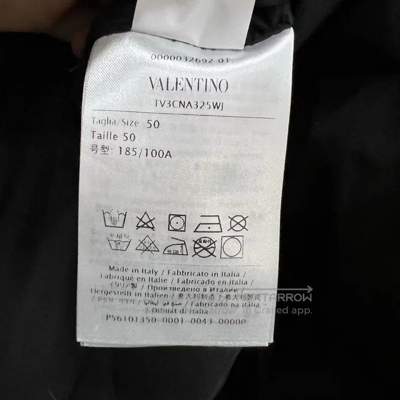 Valentino Valentino Moon print down jacket on the back Size US M / EU 48-50 / 2 - 4 Thumbnail
