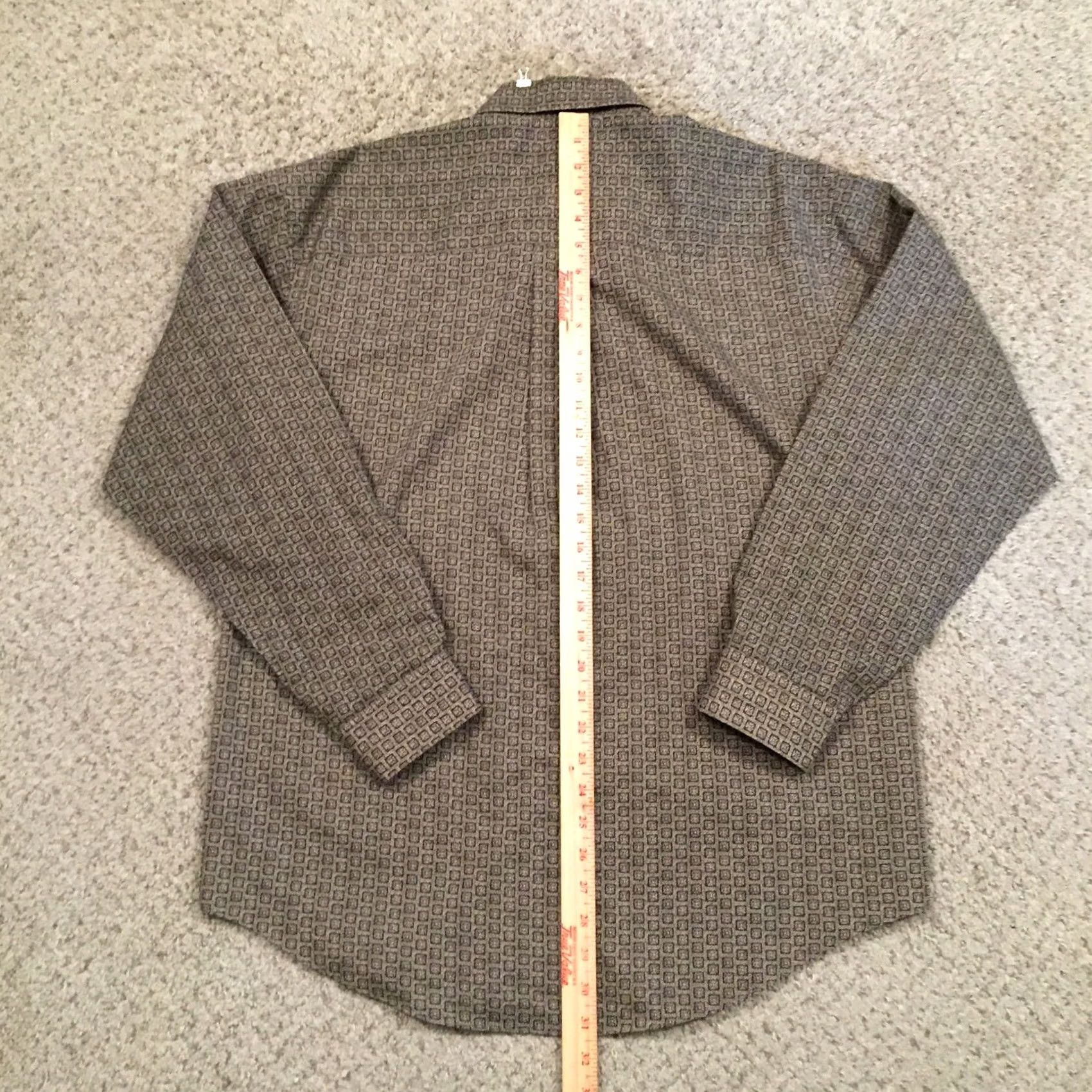 Van Heusen Van Heusen Shirt Mens M Beige Geometric Long Sleeve Button-Down Shirt Size US M / EU 48-50 / 2 - 6 Thumbnail