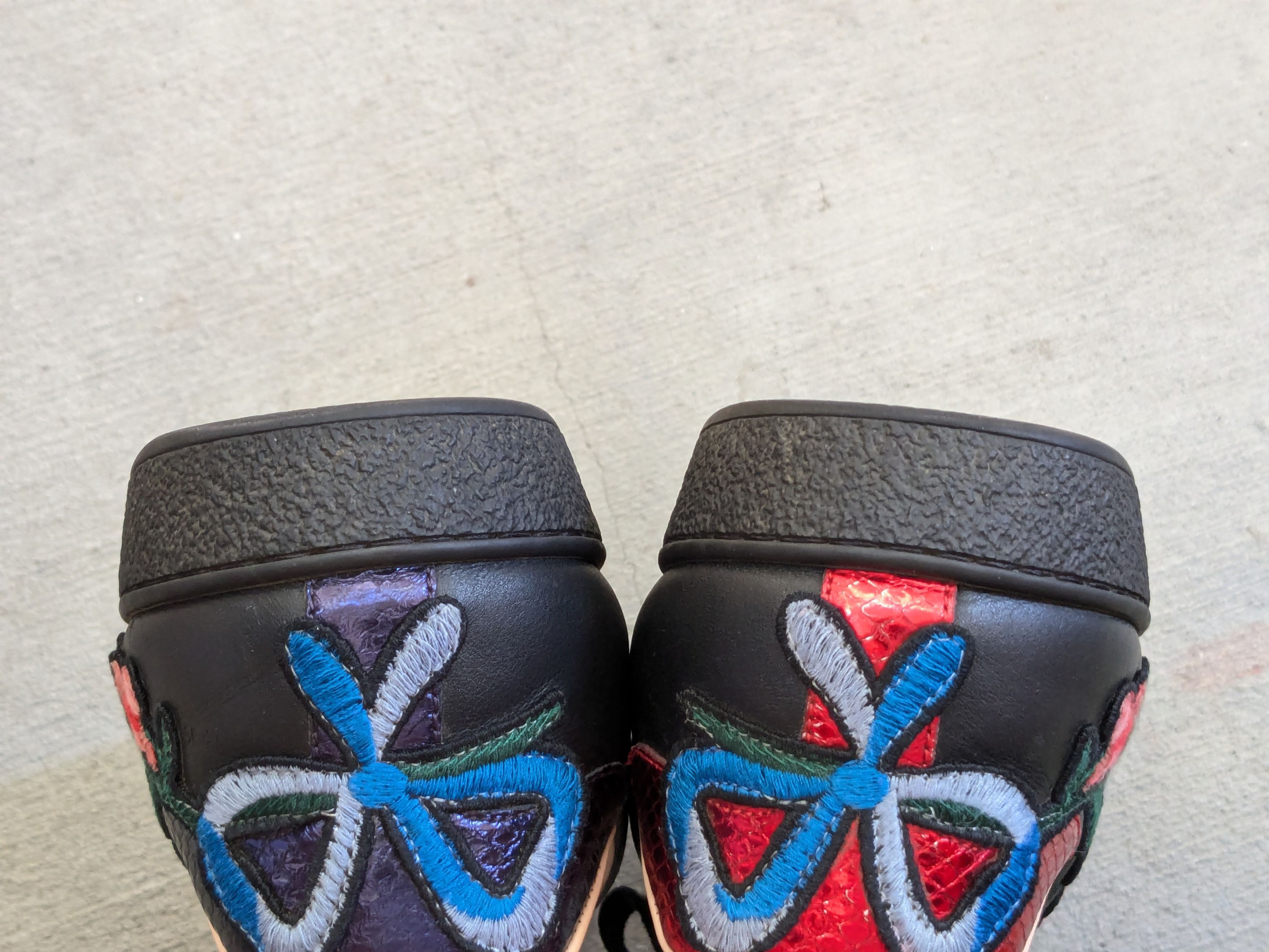 Gucci Gucci Ace Sneakers Black 8.5 Leather Flower Embroidered Size US 8.5 / EU 41-42 - 15 Thumbnail