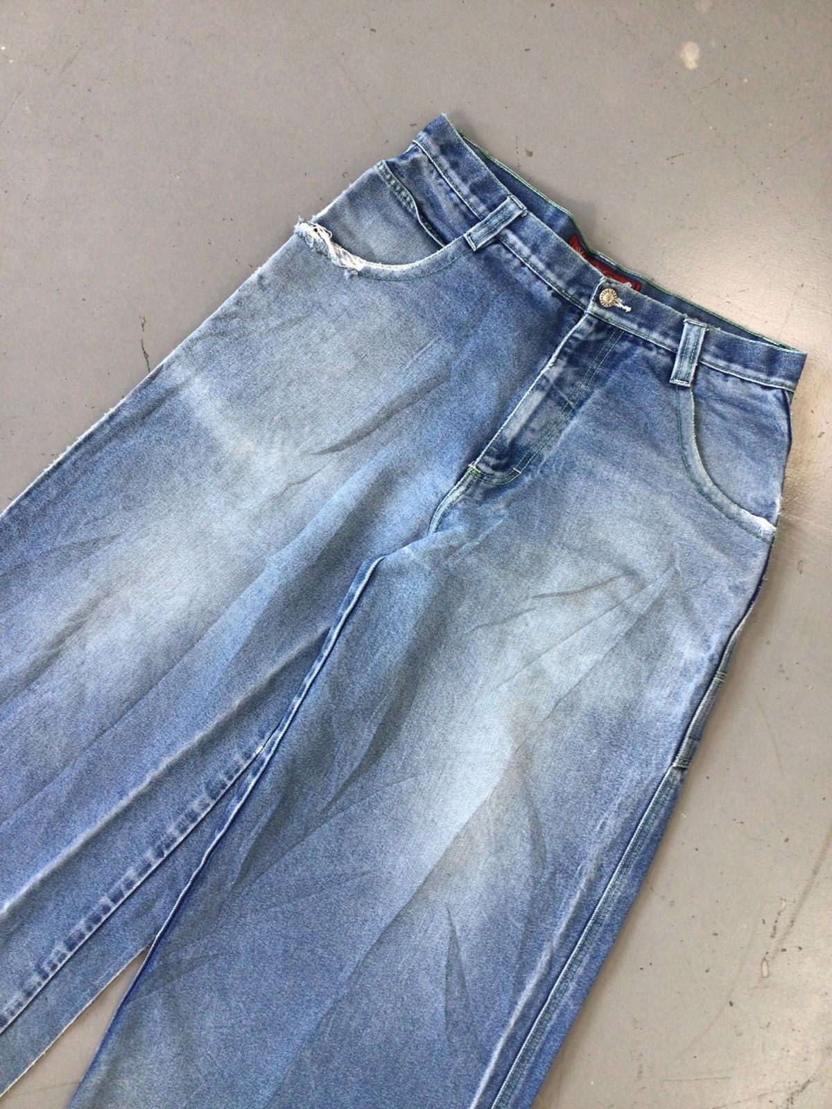 JNCO × Southpole × Vintage Vintage snakeyes SpellOut embroidered flared denim Size US 33 - 4 Thumbnail