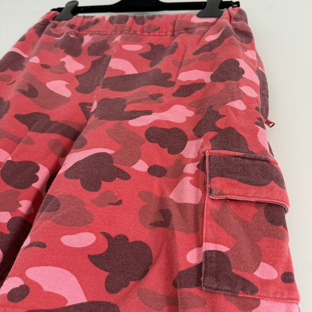 Bape OG Bape Red Camo Cargo Sweat Shorts Nerd Size US 30 / EU 46 - 5 Thumbnail