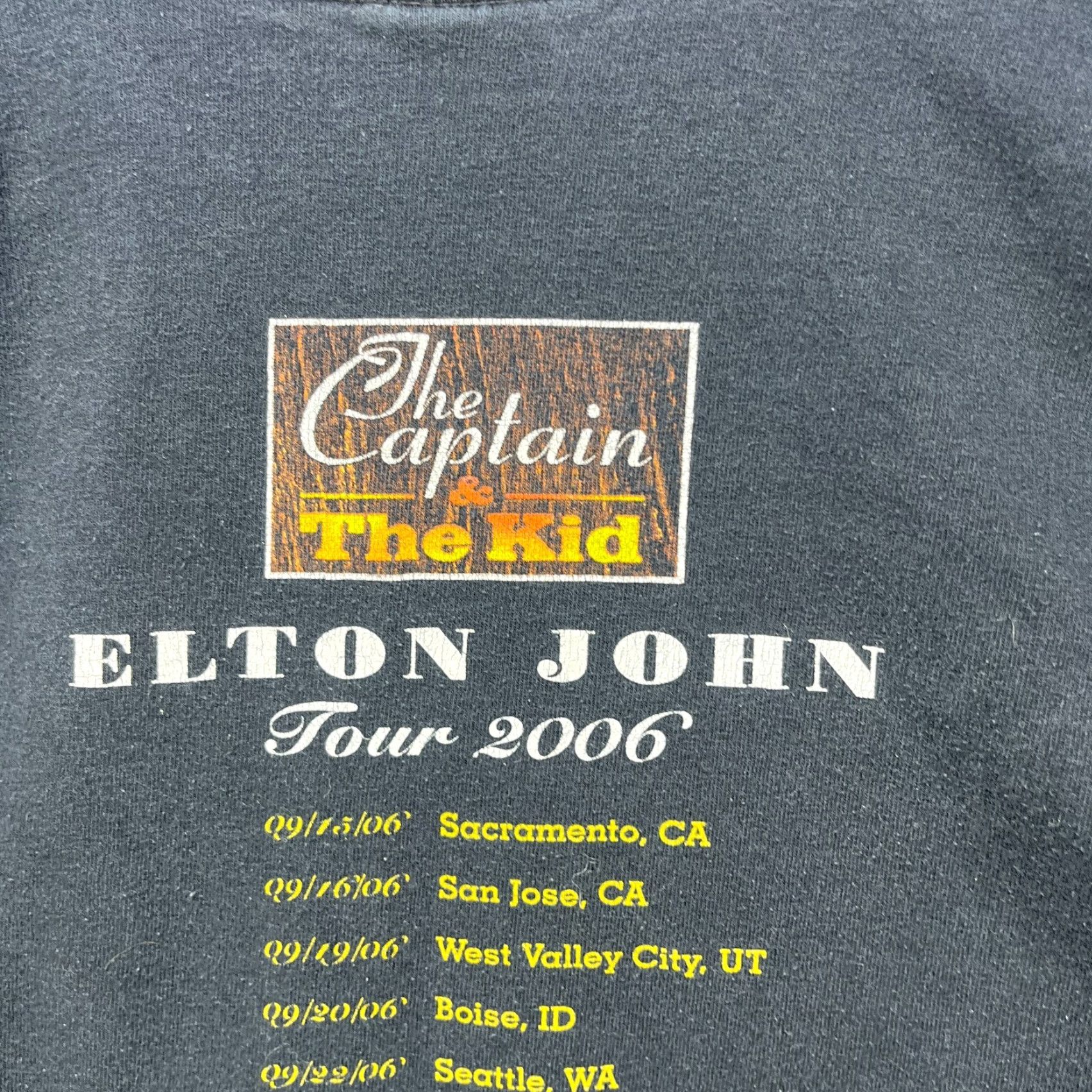Vintage VINTAGE Elton John The Captain And The Kid T-Shirt L Men Black 2006 Piano Size US L / EU 52-54 / 3 - 7 Thumbnail