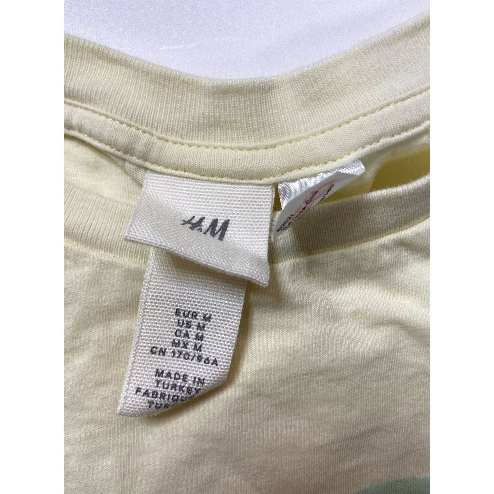 H&M H&M Fanta Pineapple Soda Graphic T-shirt Women Medium Yellow Short Sleeve Size M / US 6-8 / IT 42-44 - 4 Thumbnail