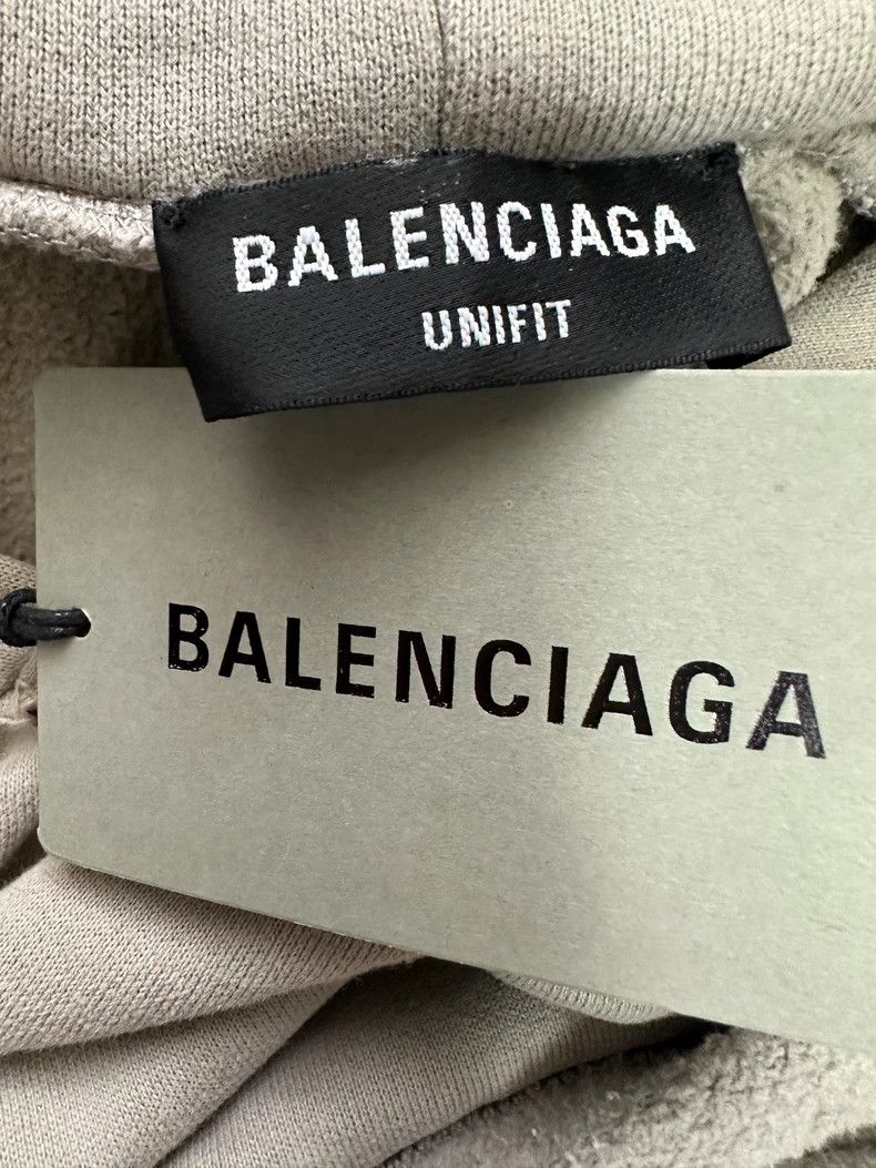 Balenciaga Balenciaga Blurred logo lettering wash-away hooded sweatshi Size US XS / EU 42 / 0 - 5 Thumbnail