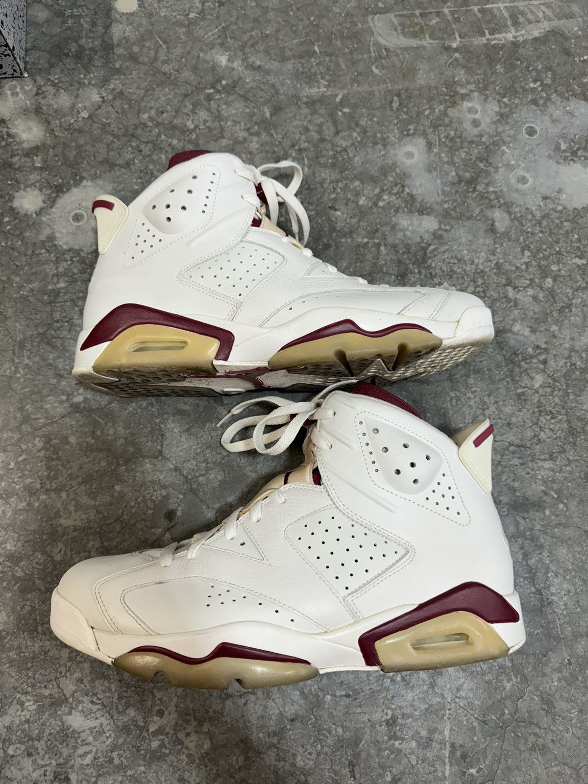 Jordan Brand × Nike Jordan 6 Maroon Size US 10.5 / EU 43-44 - 1 Thumbnail