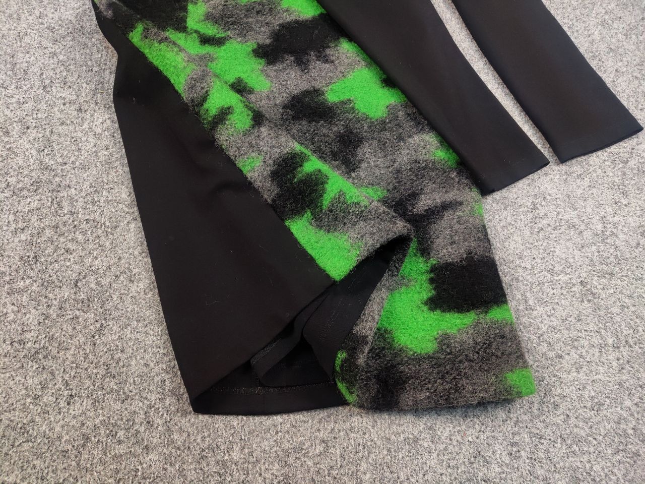 Designer Save The Queen dress Long Sleeve Jersey Wool Camo Size L / US 10 / IT 46 - 12 Thumbnail