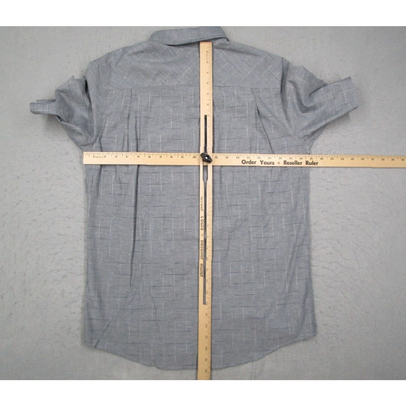 TravisMathew Travis Mathew Shirt Mens Medium Gray Heather Nights High Ball Button Up Knit Cotton Blend Short Sleeve Button-Up Size US M / EU 48-50 / 2 - 6 Thumbnail