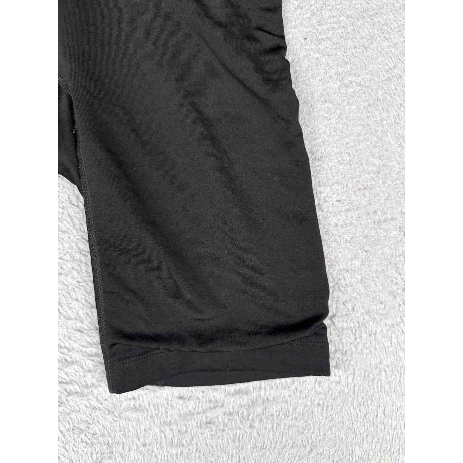 Nike VINTAGE? No. But Nike Swim Jammer Shorts Men 28 Black Yellow Gradient Ombré Drawstring Compression Size US 28 / EU 44 - 2 Thumbnail
