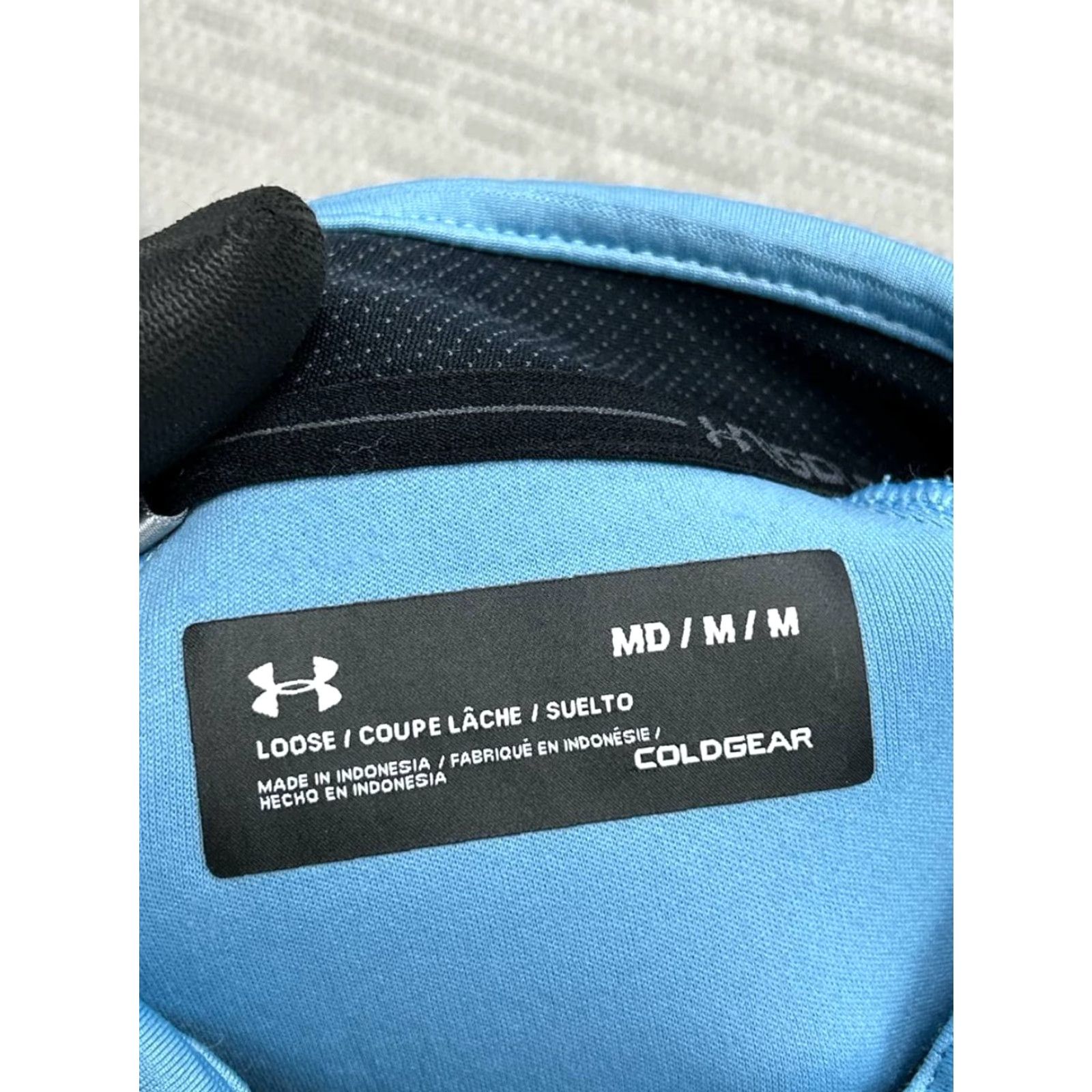 Under Armour Under Armour ColdGear Sweater Mens M Blue 1/4 Zip Pullover Running Winter Navy/Blue (Adult Medium) Size US M / EU 48-50 / 2 - 3 Thumbnail