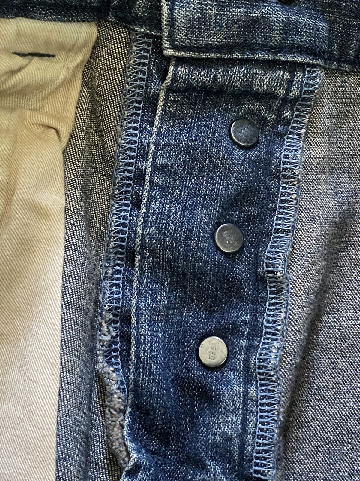 5351 POUR LES HOMMES 5351 Pour Les Hommes Distressed Flared Jeans Size US 32 / EU 48 - 10 Thumbnail