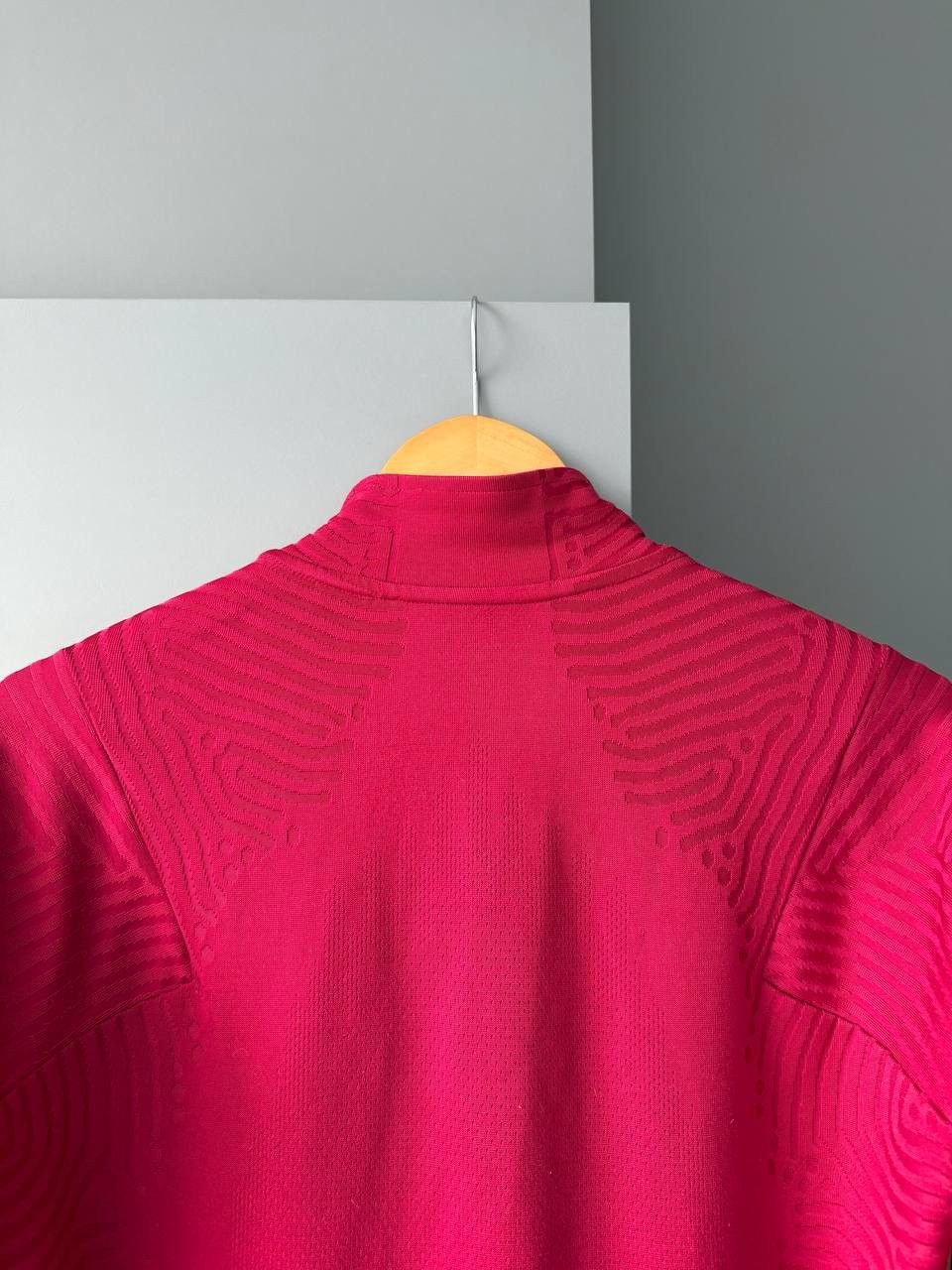 Nike Nike FC Barcelona Long Sleeve Vaporknit Size US S / EU 44-46 / 1 - 5 Thumbnail
