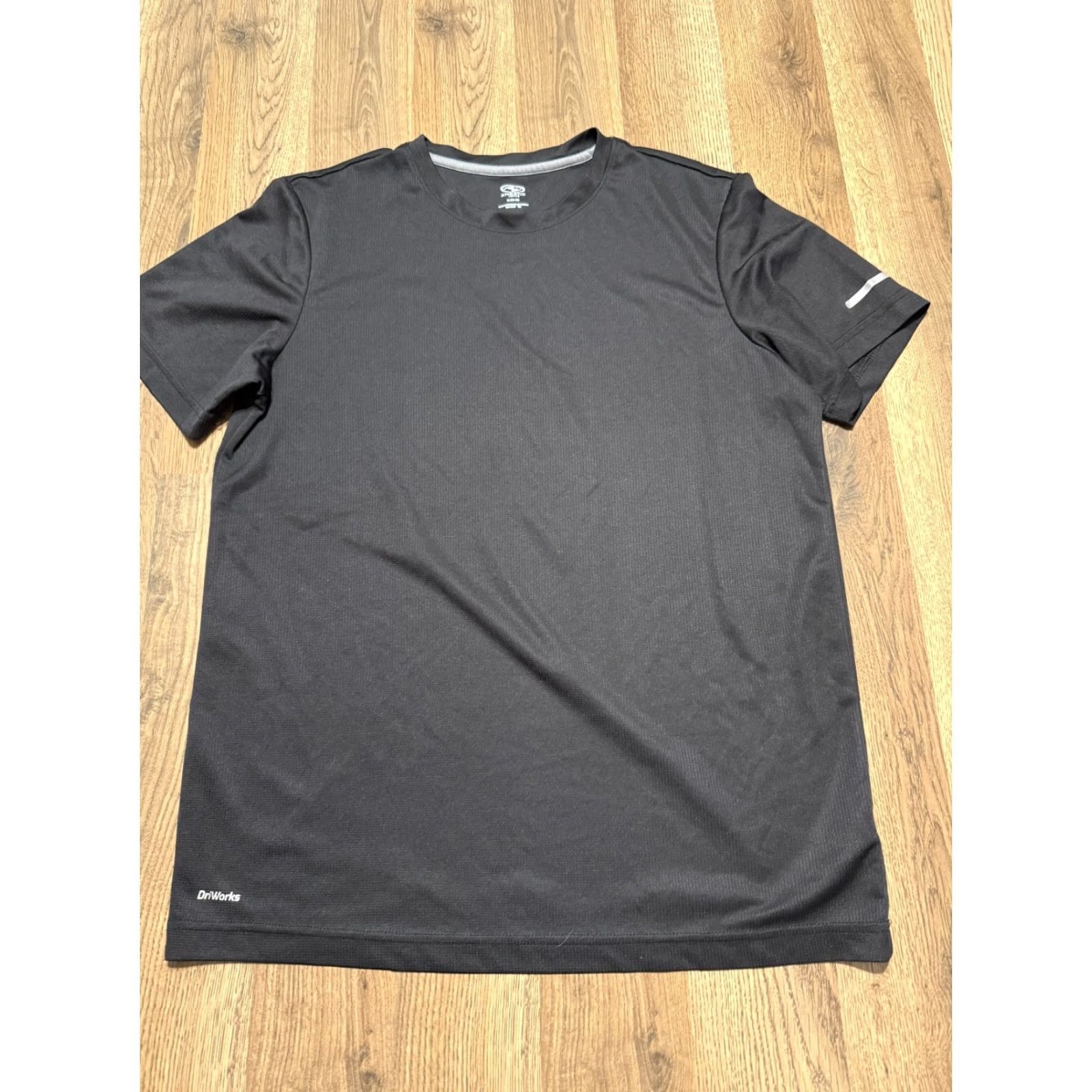 Vintage Athletic Shirt Men's Medium Black Short Sleeve Crew Neck Athletic Wear Shirt Mens M Black Athletic Short Sleeve Crewneck Sports Vintage N/A Size US M / EU 48-50 / 2 - 2 Thumbnail