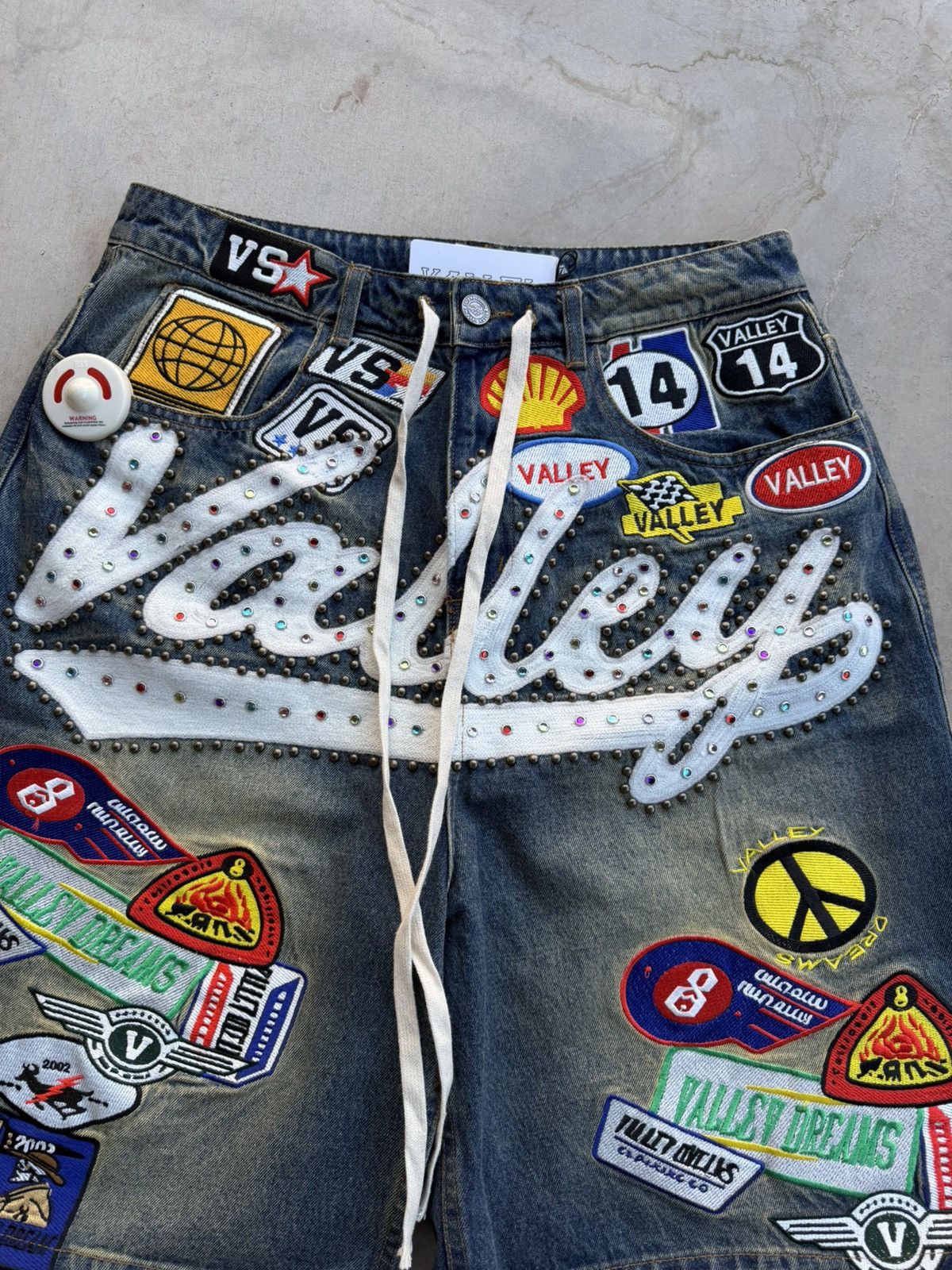 Vale Vale Forever 1980s Patchwork Jorts – Mid Wash 40 New Size US 40 / EU 56 - 6 Thumbnail