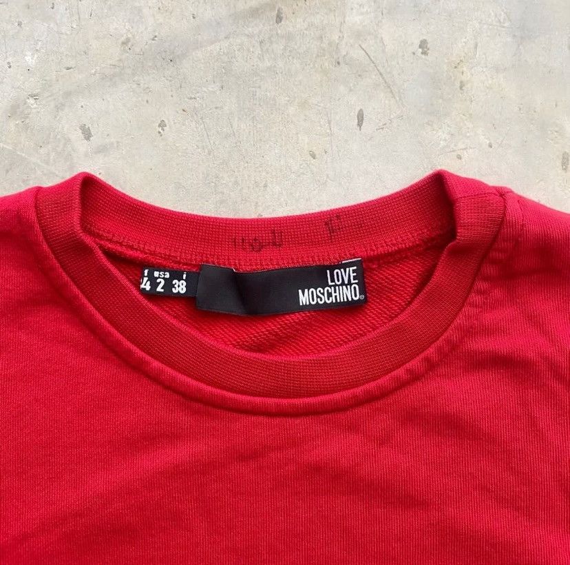 Moschino Love Moschino Red Logo Crewneck Sweatshirt (XS–S) Size S / US 4 / IT 40 - 4 Thumbnail