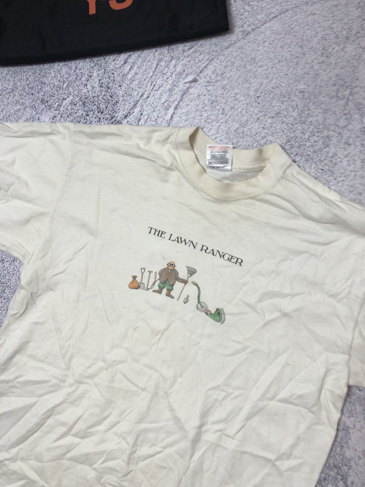 Vintage Vintage men’s t-shirt merch Humor size L Size US L / EU 52-54 / 3 - 4 Thumbnail