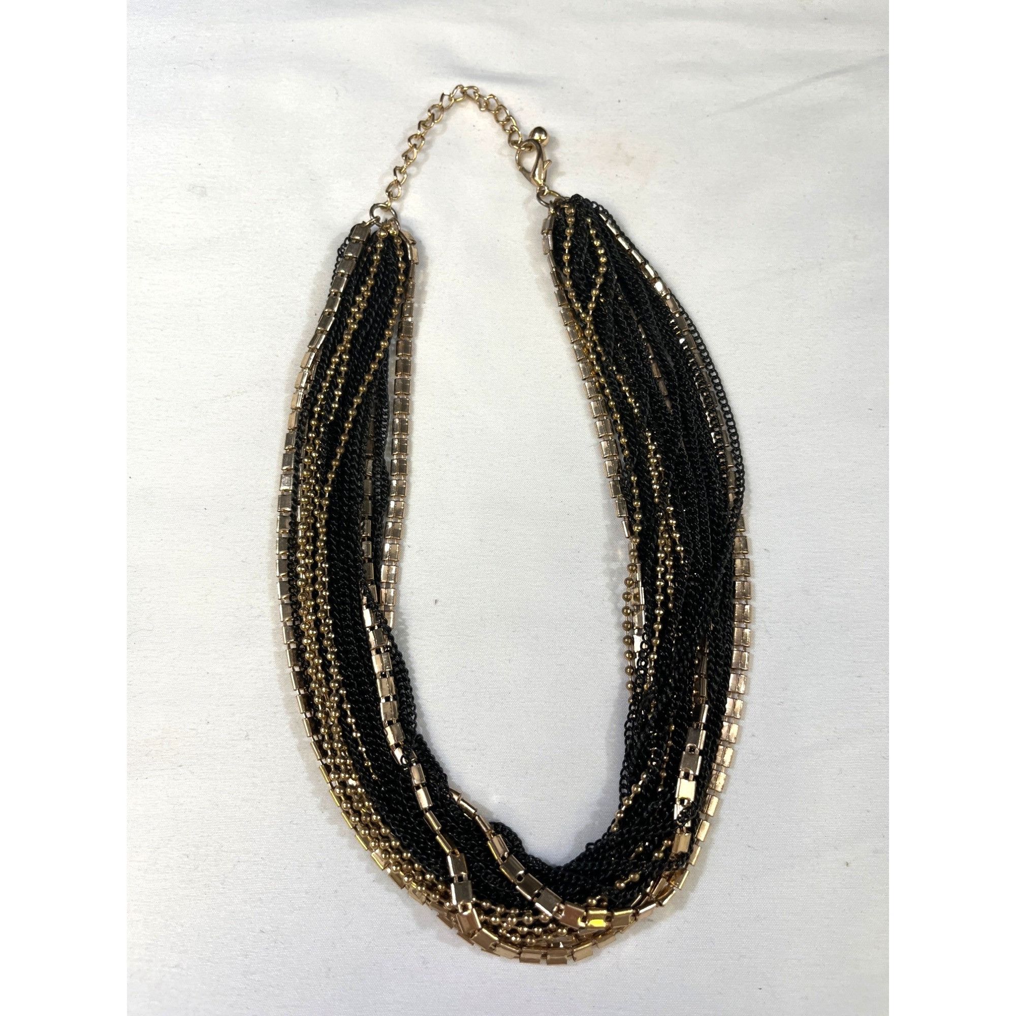 Other Vintage Womens Gold & Black 10 Strand Chain Necklace SKU 640 Size ONE SIZE - 4 Thumbnail