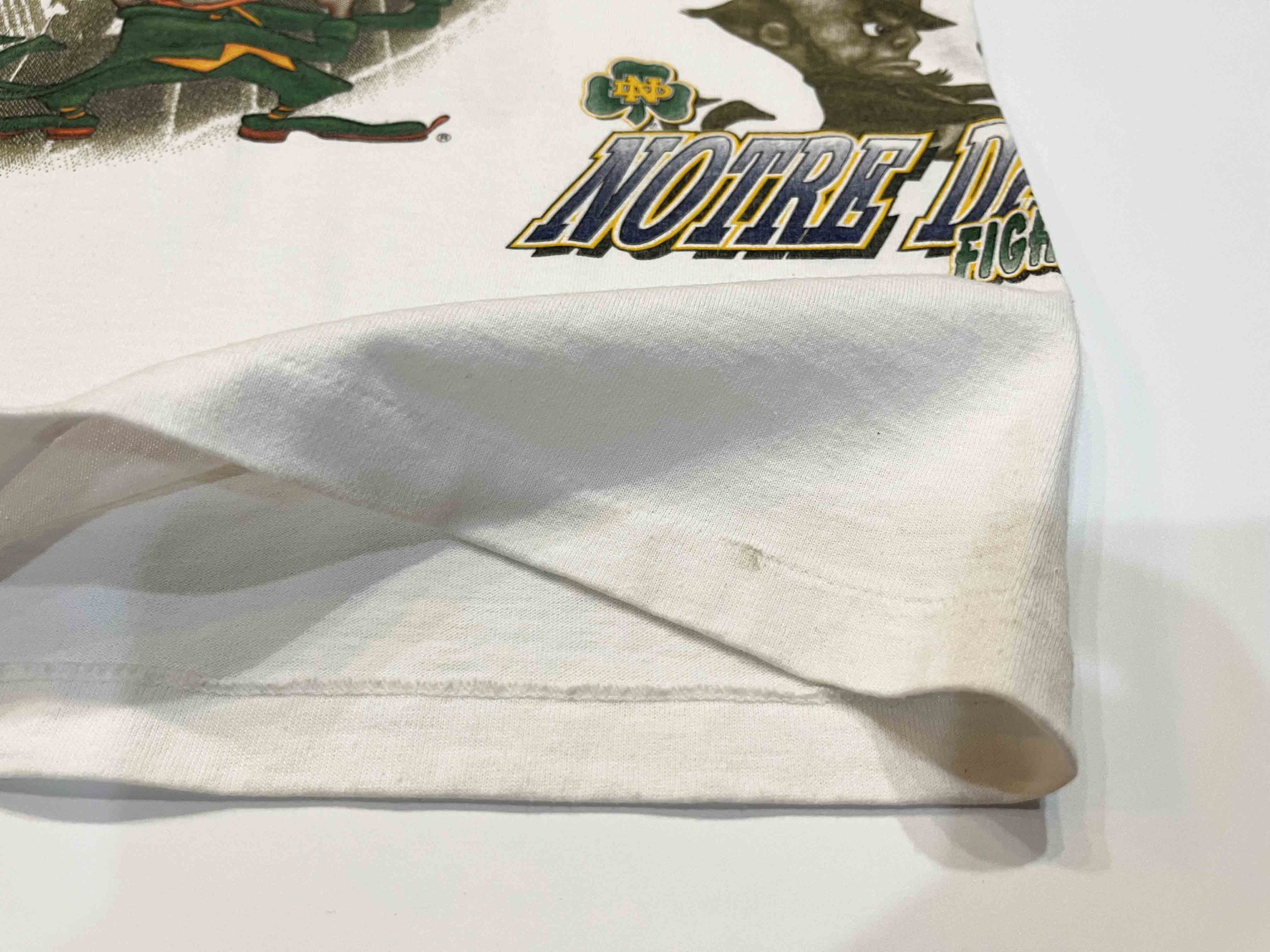 NCAA × Vintage Vintage Bulletin Athletic Notre Dame Fighting Irish T-Shirt Size US XL / EU 56 / 4 - 7 Thumbnail