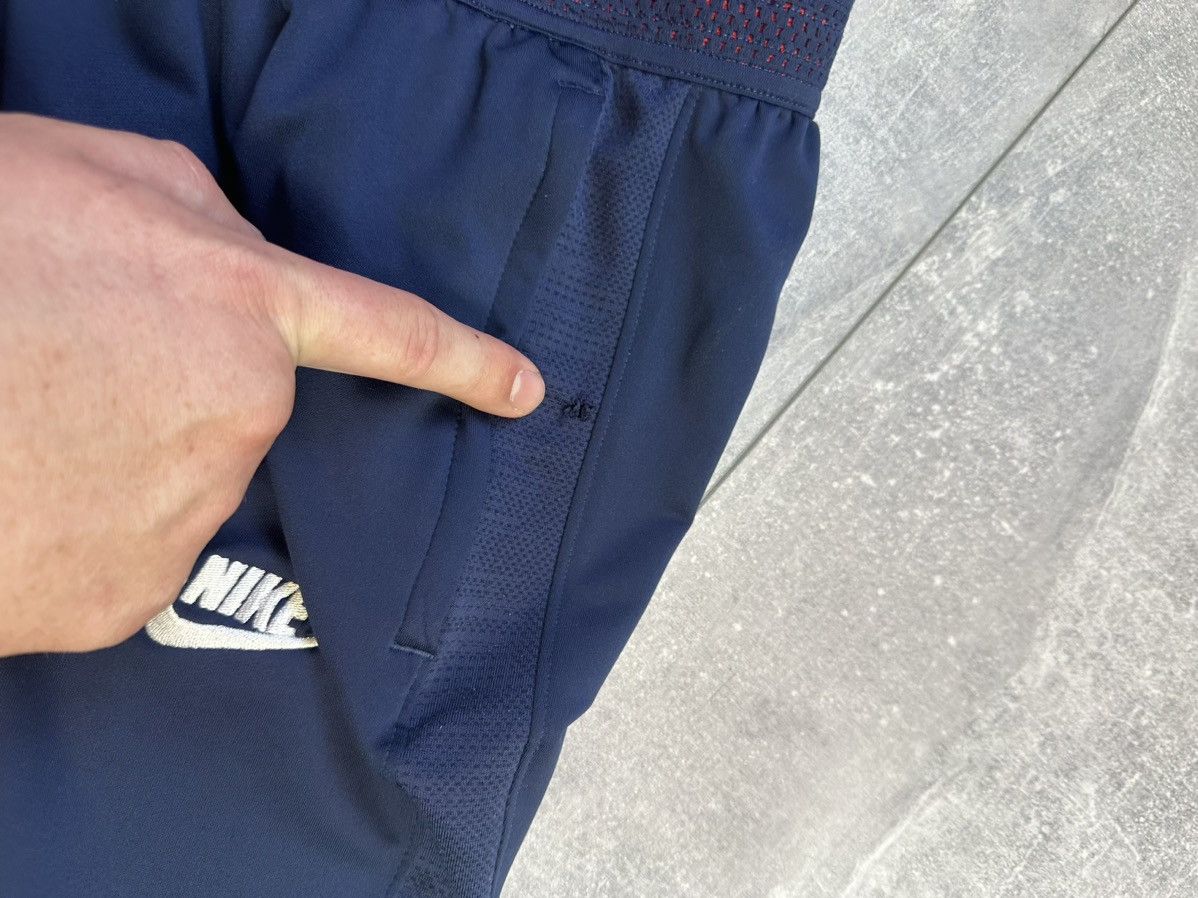 Nike × Vintage Men’s Nike Paris pants soccer swoosh Size US 29 - 8 Thumbnail