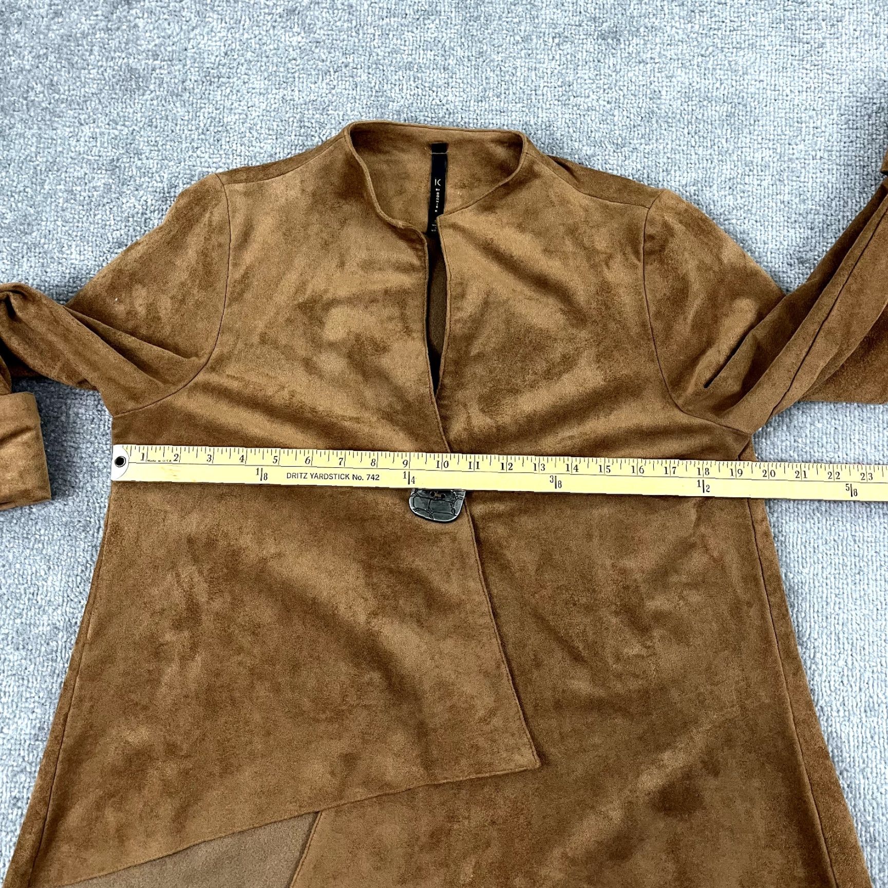 Vintage IC by CONNIE K Jacket Womens Small Brown Faux Suede Swing Asymmetric 1 Button Jacket Womens Small Brown Faux Suede Swing Asymmetric 1 Button Size S / US 4 / IT 40 - 4 Thumbnail