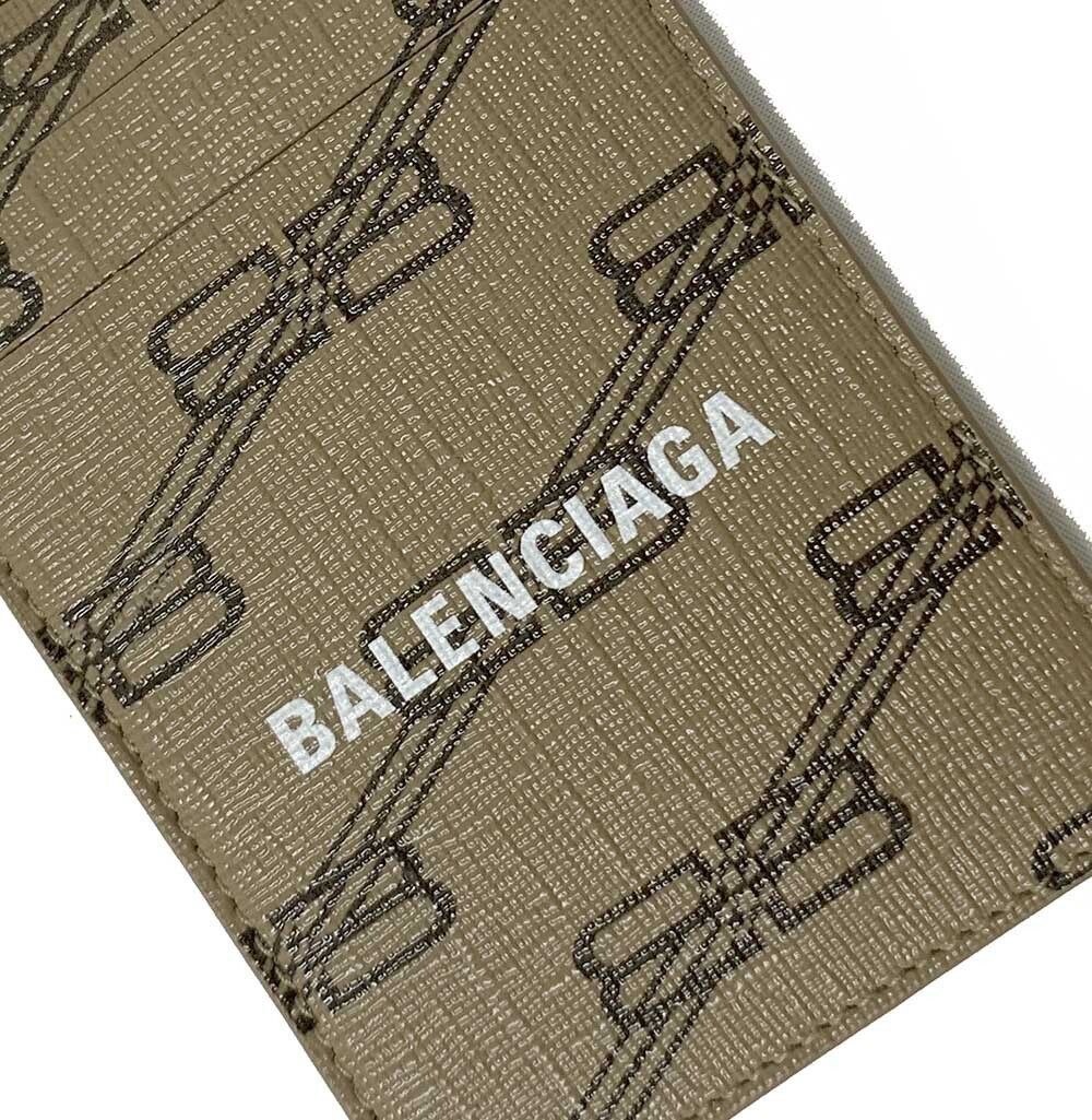 Balenciaga o1la1rc1a1125 Size: OS / Signature Card Badge Holder Beige Size ONE SIZE - 3 Thumbnail