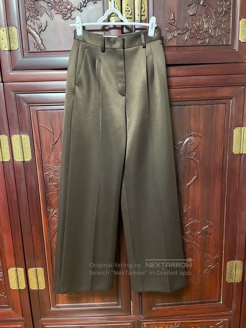 Fendi Fendi Maillard-colored straight-leg trousers, wear them fo Size 26" / US 2 / IT 38 - 1 Thumbnail