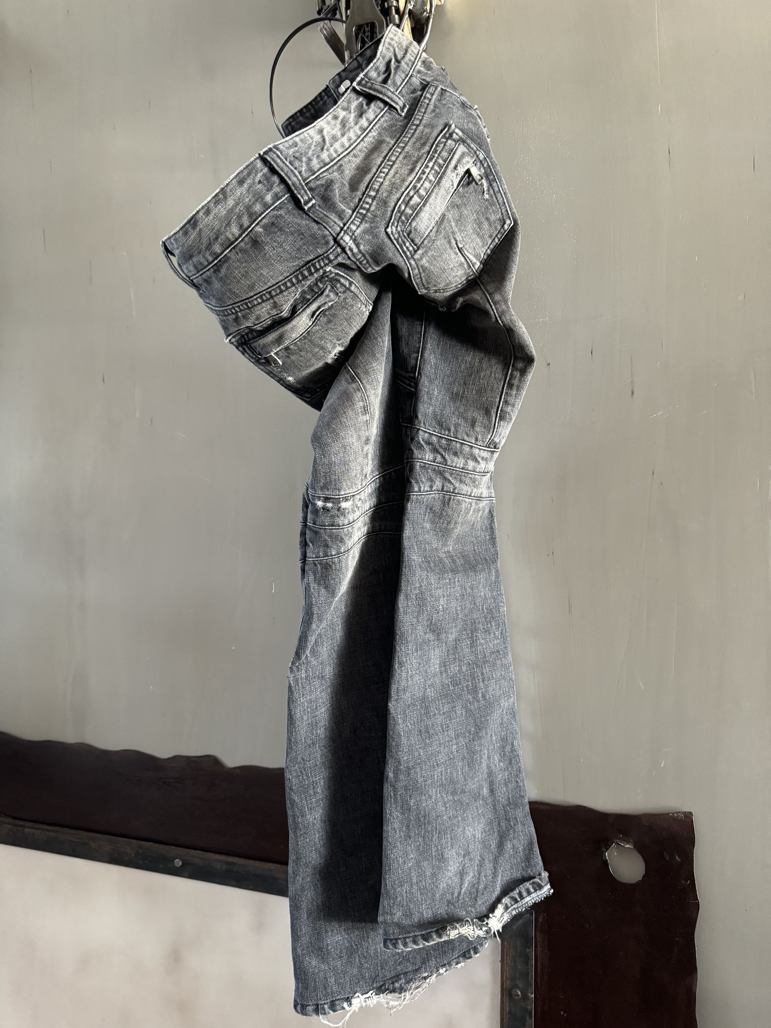 Balmain Famous Rock coll Balmain by Cristophe Decarnin 2011 Size US 26 / EU 42 - 8 Thumbnail