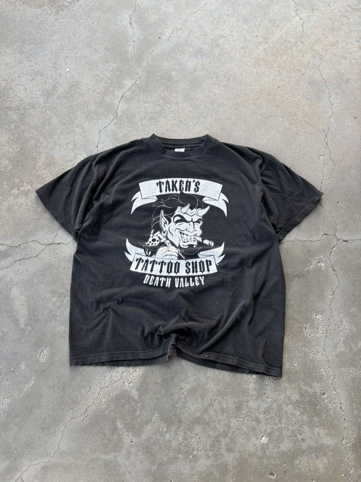 Vintage Vintage Undertaker 1998 Vintage WWE “Takers Tattoo Shop” Tee Size US XL / EU 56 / 4 - 1 Thumbnail