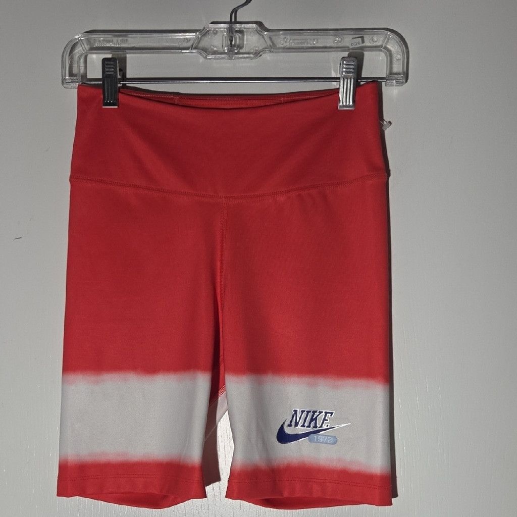 Nike Nike Red and White Sports Shorts Size Small Size 27" / US 4 / IT 40 - 1 Thumbnail