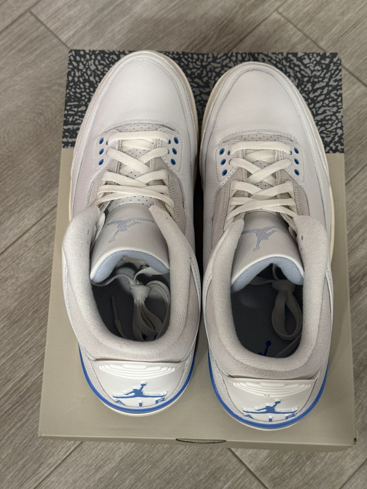 Jordan Brand Jordan 3 Retro Lucky Shorts White Hydrogen Blue Legend Sz 12 Size US 12 / EU 45 - 6 Thumbnail