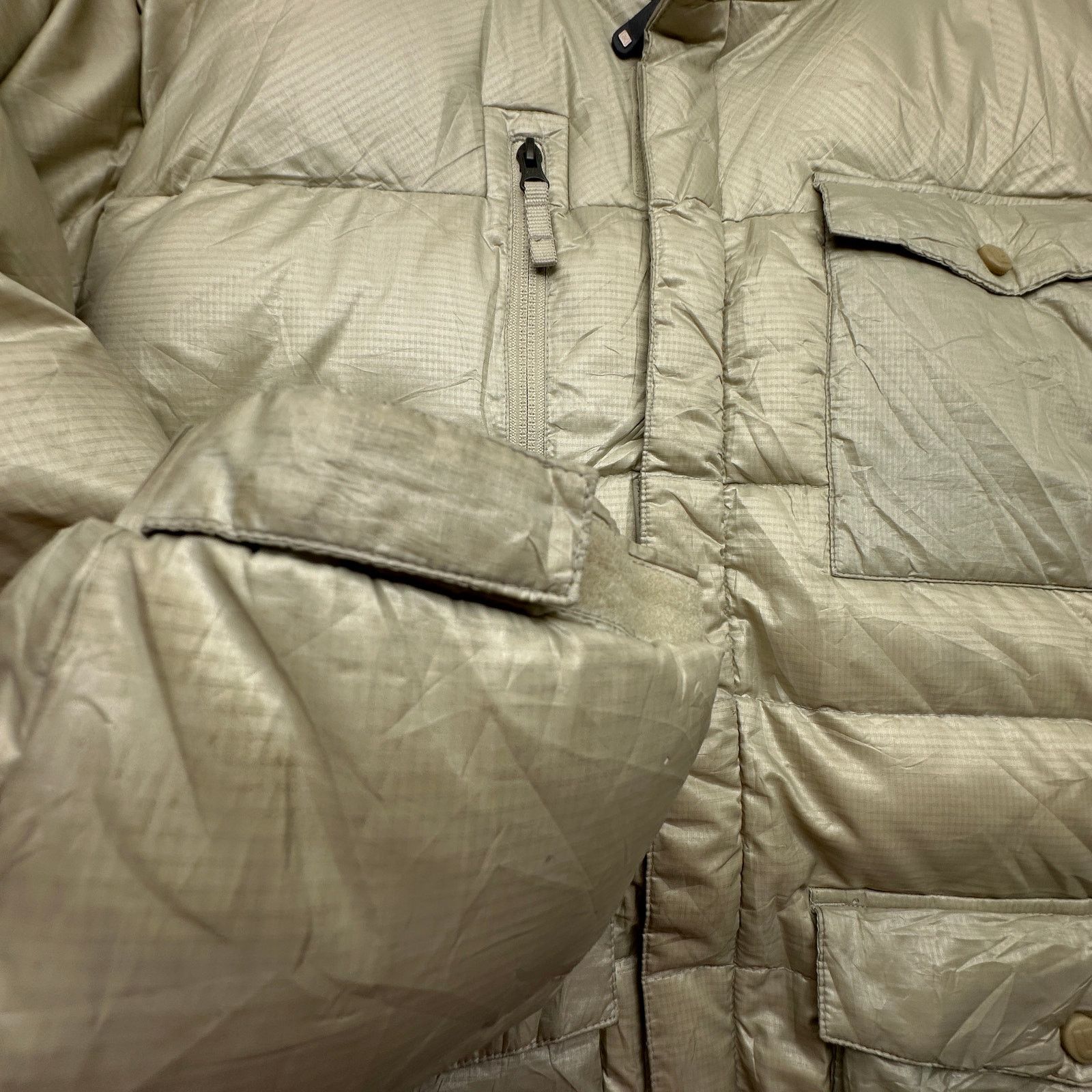 Burton VTG Burton AK Goose Down Ski Snowboard Puffer Jacket Mens XL Size US XL / EU 56 / 4 - 12 Thumbnail