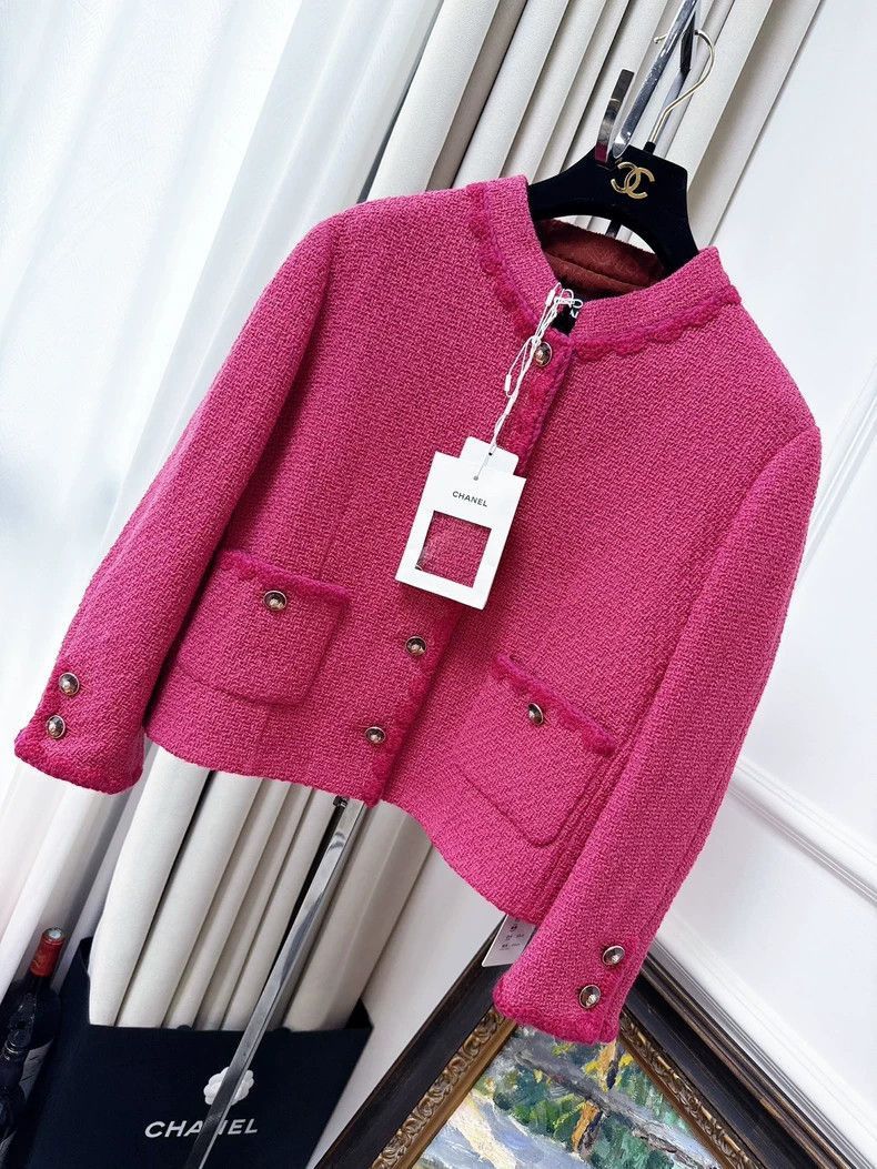 Chanel Chanel Pink Tweed Jacket with Crystal Buttons Size M / US 6-8 / IT 42-44 - 7 Thumbnail