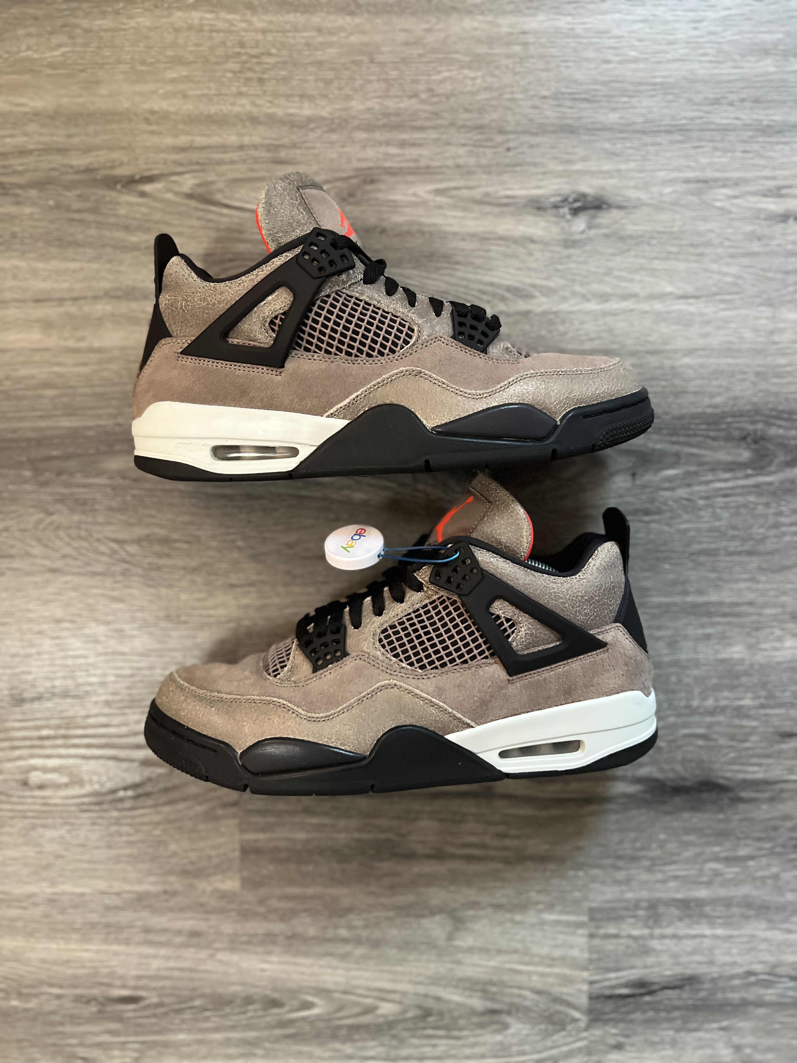 Jordan Brand Jordan 4 Retro Taupe Haze Size US 11 / EU 44 - 1 Thumbnail