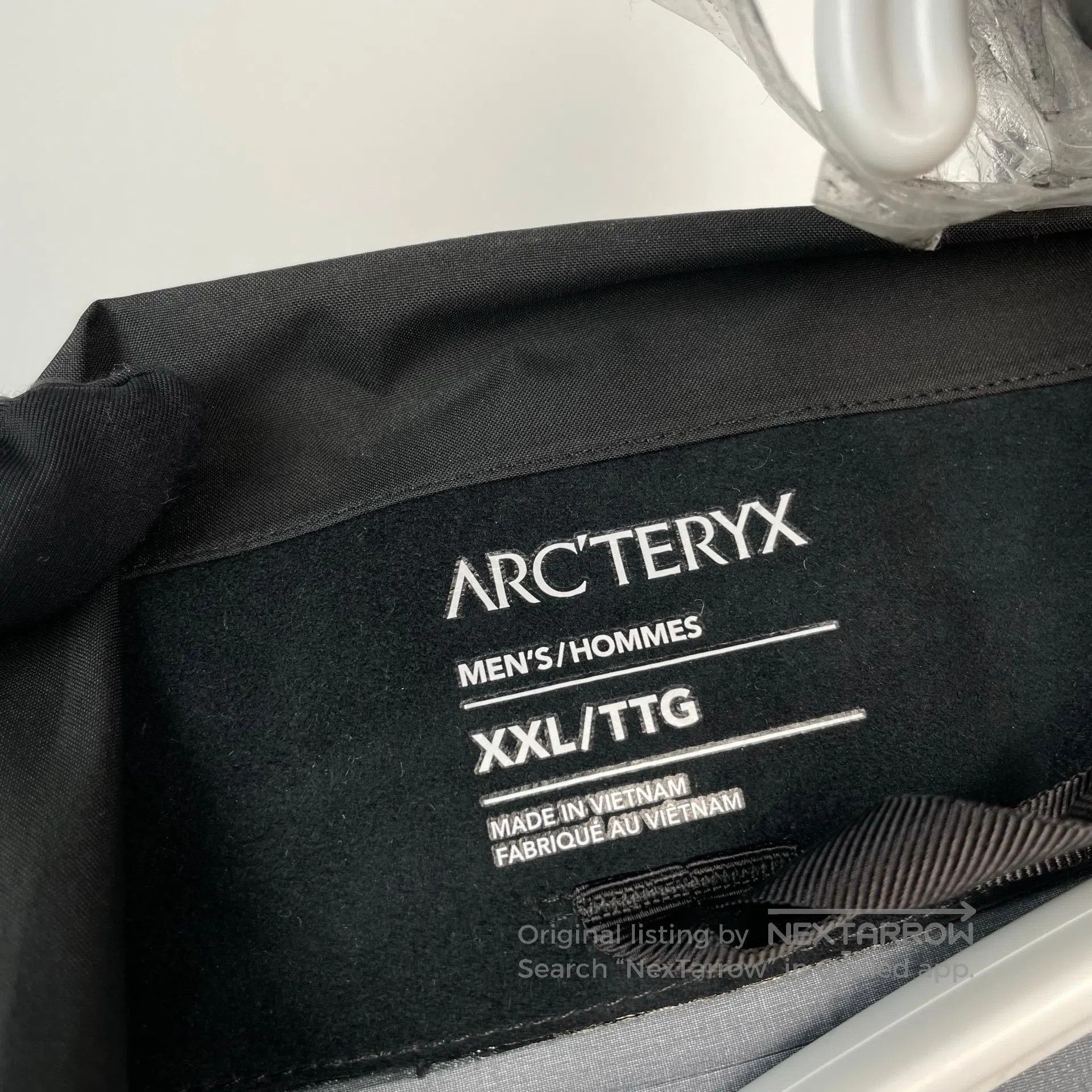 Arc'teryx Arc'teryx Black Hooded Jacket with Logo Embroidery| Size US XXL / EU 58 / 5 - 5 Thumbnail