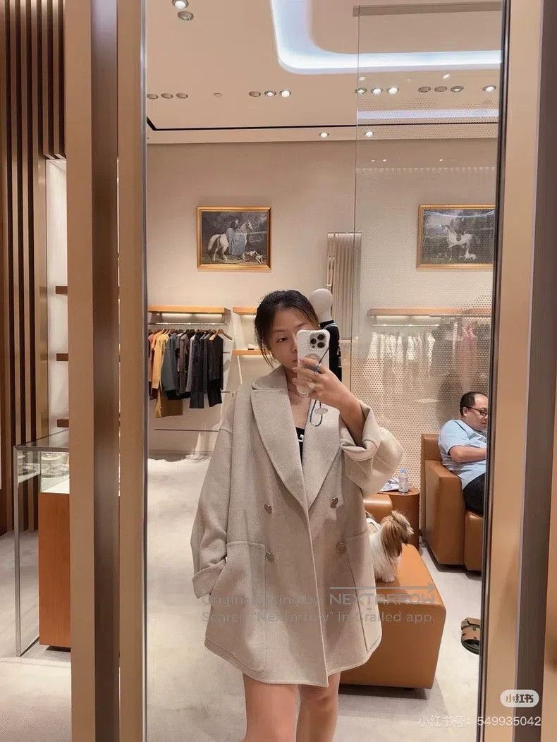 Hermes Hermes 100% Cashmere Goat Fur Navy Blue Coat in Oatmeal Co Size XS / US 0-2 / IT 36-38 - 7 Thumbnail
