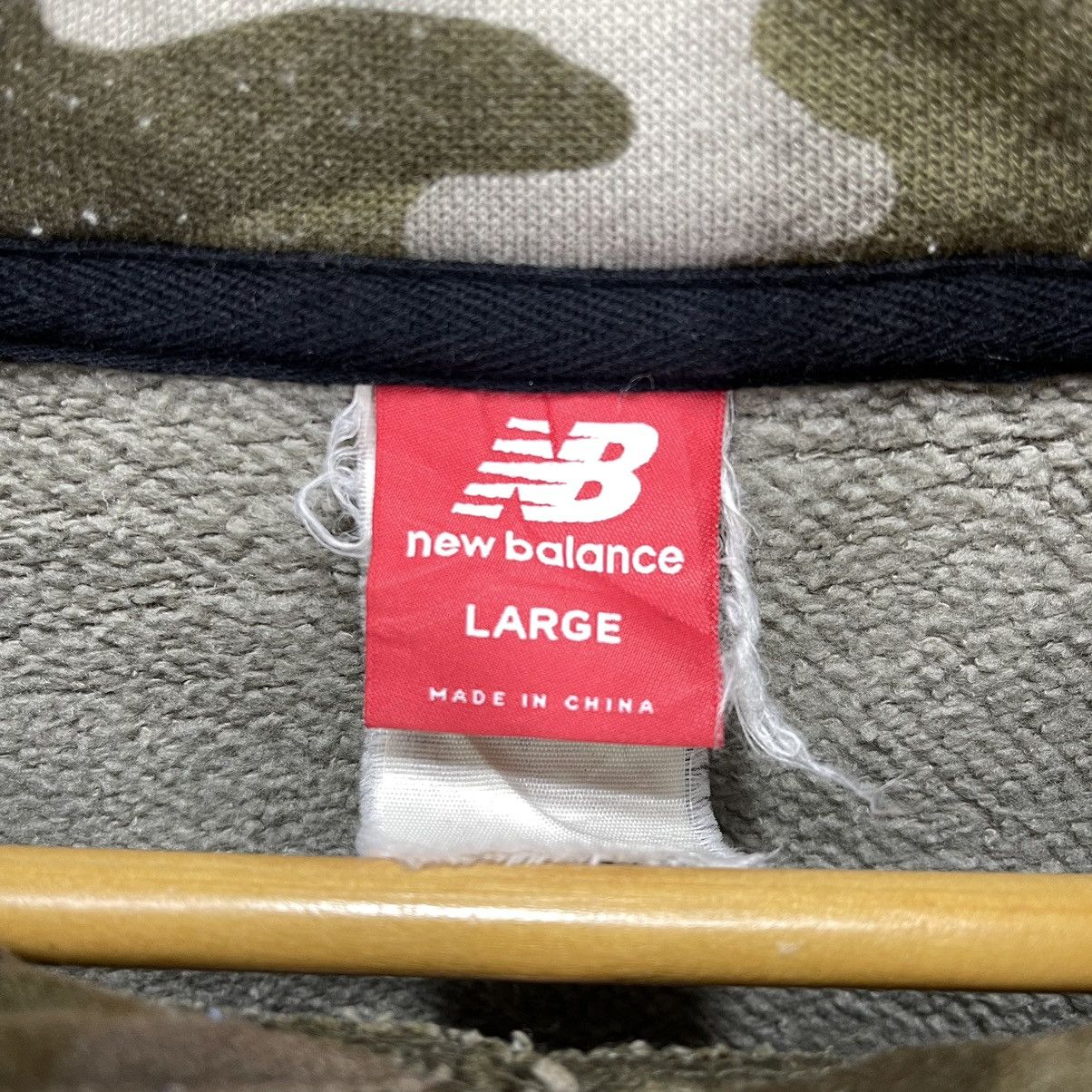 New Balance NEW BALANCE Camouflage Hoodie Pullover #1933/11 Size US L / EU 52-54 / 3 - 7 Thumbnail