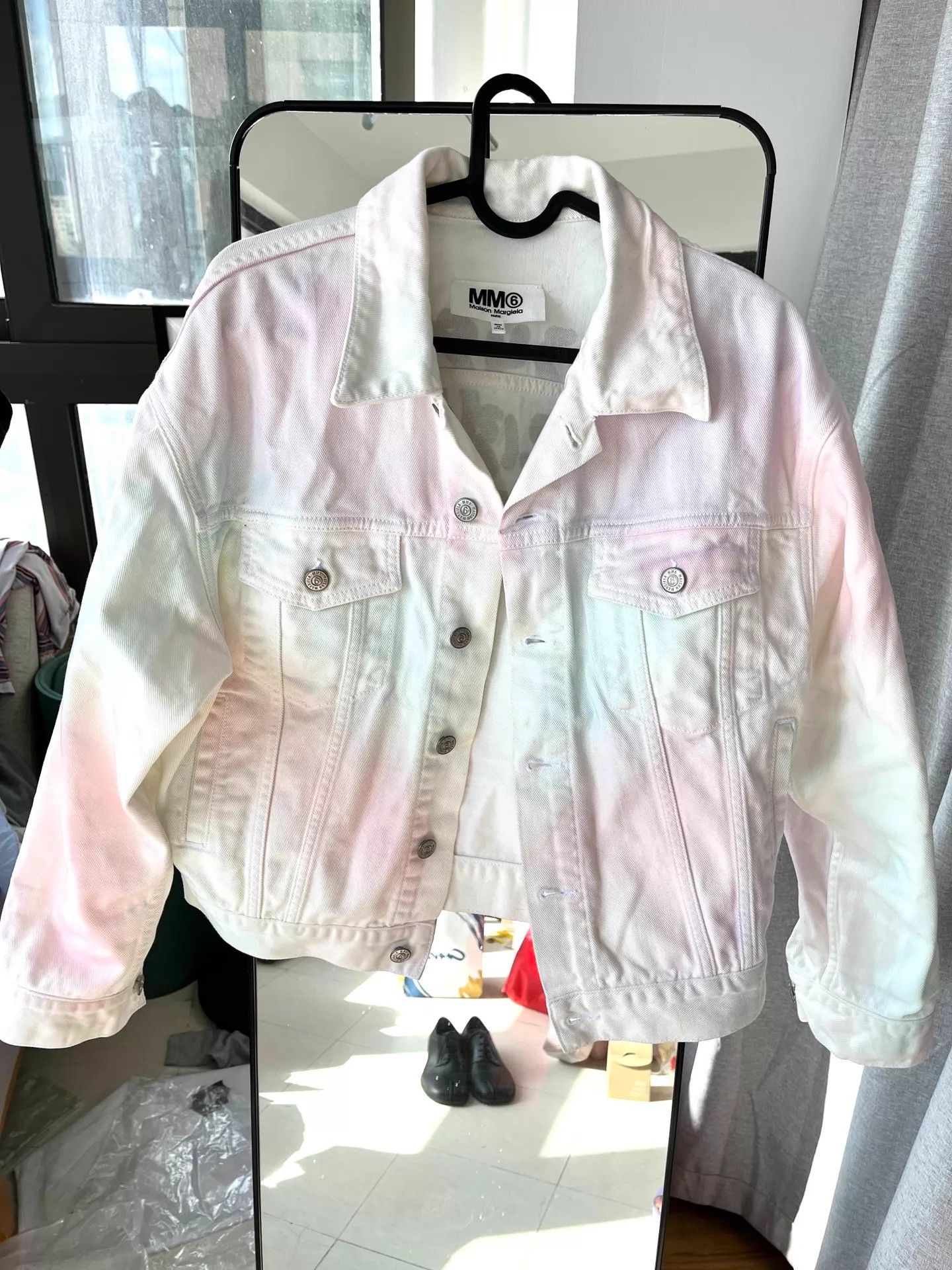 MM6 MM6 Gradient Dyed Short Denim Jacket 36 (worn 2x, unwashed) Size XS / US 0-2 / IT 36-38 - 2 Thumbnail