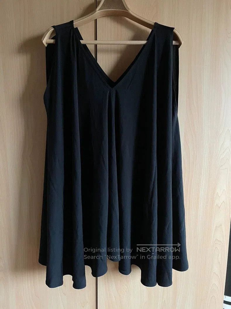 The Row The Row Black Label Cape Top. Size US S / EU 44-46 / 1 - 3 Thumbnail