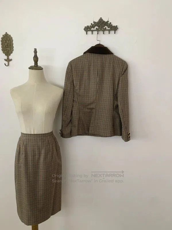 Burberry Burberry Brown Wool Blend Dress Size M. Size M / US 6-8 / IT 42-44 - 7 Thumbnail