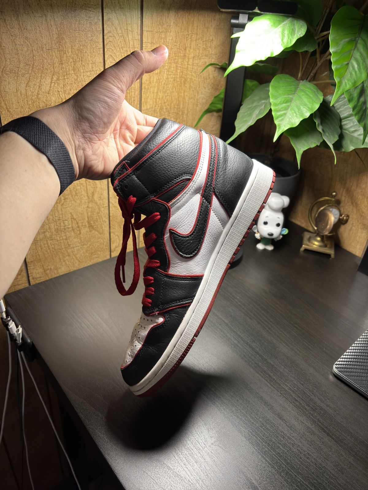 Jordan Brand Air Jordon One Hi Tops Bloodlines Size US 9 / EU 42 - 3 Thumbnail